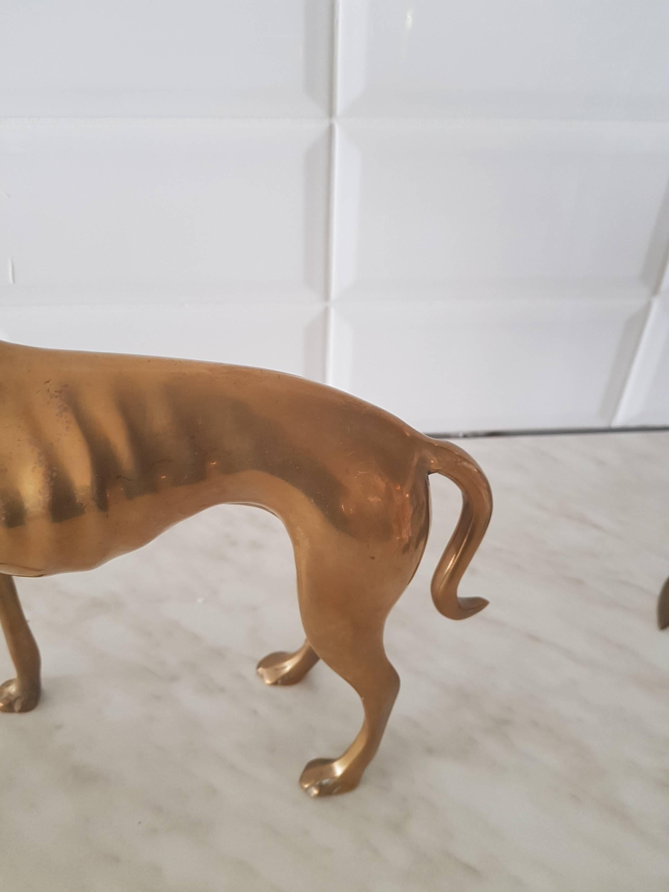  Vintage Brass Greyhound Hollywood Regency, 1970s (20. Jahrhundert) im Angebot