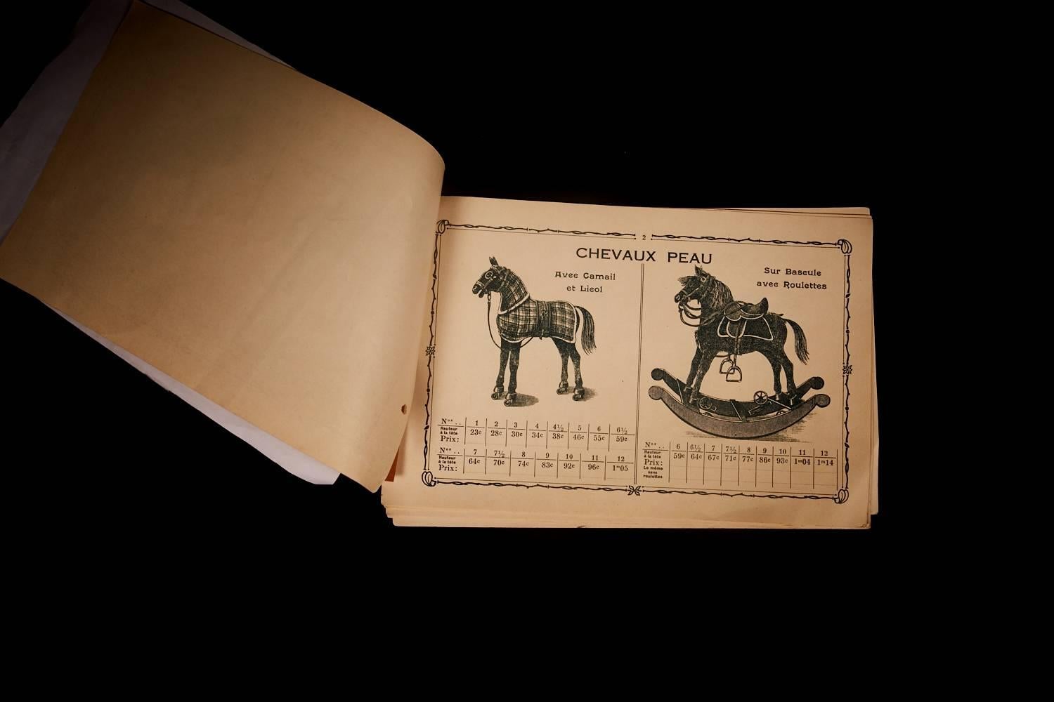 Großes antikes französisches Pferd aus Papiermaché und Holz, 19. Jahrhundert im Angebot 4