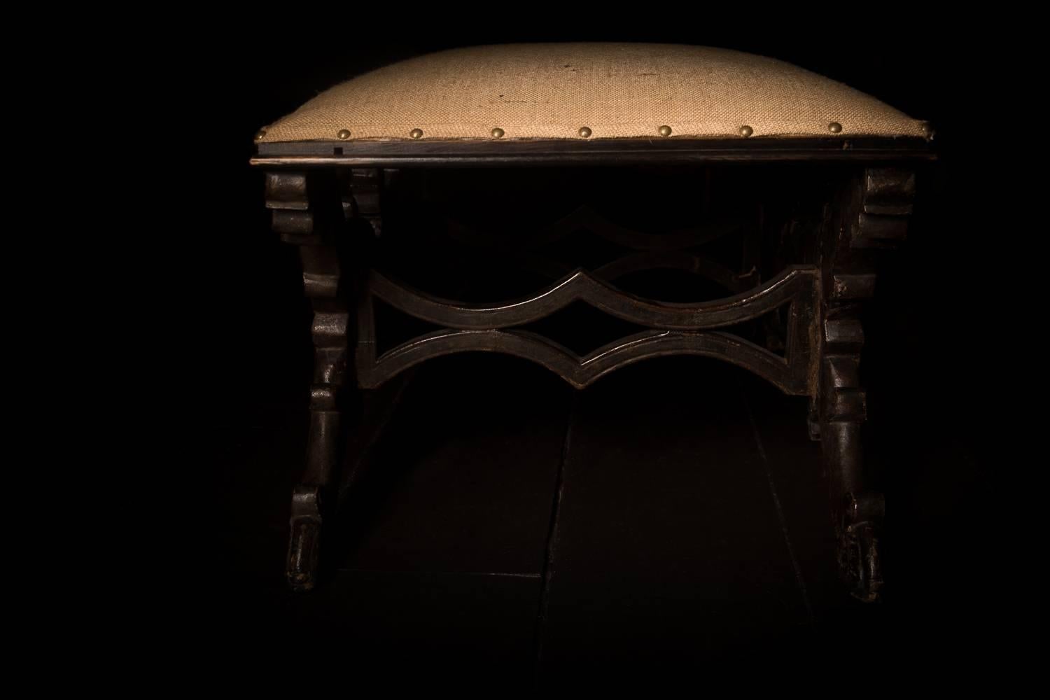 An unusual and stylish accompaniment to any setting. Hand crafted in Bareilly district in the northern Indian state of Uttar Pradesh, this stool was originally designed as an ornate stand for a laquered trunk. Featuring wonderful acanthus carving