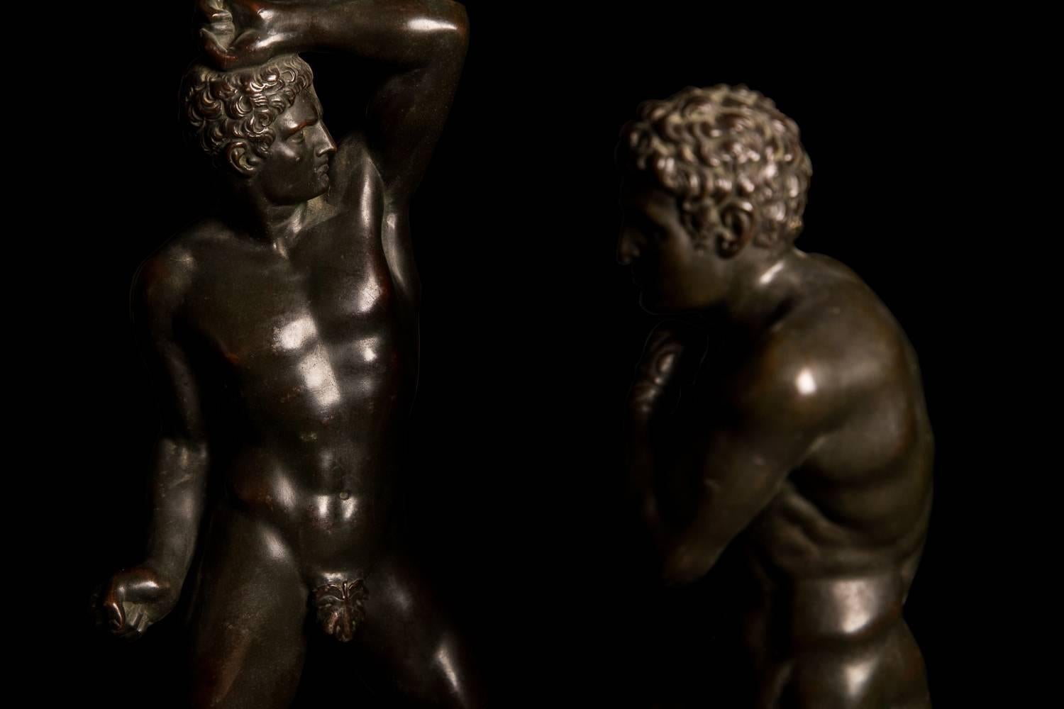 Impressive Pair of Grand Tour Bronze Pugilists, Green Marble Base, 19th Century In Good Condition In London, GB