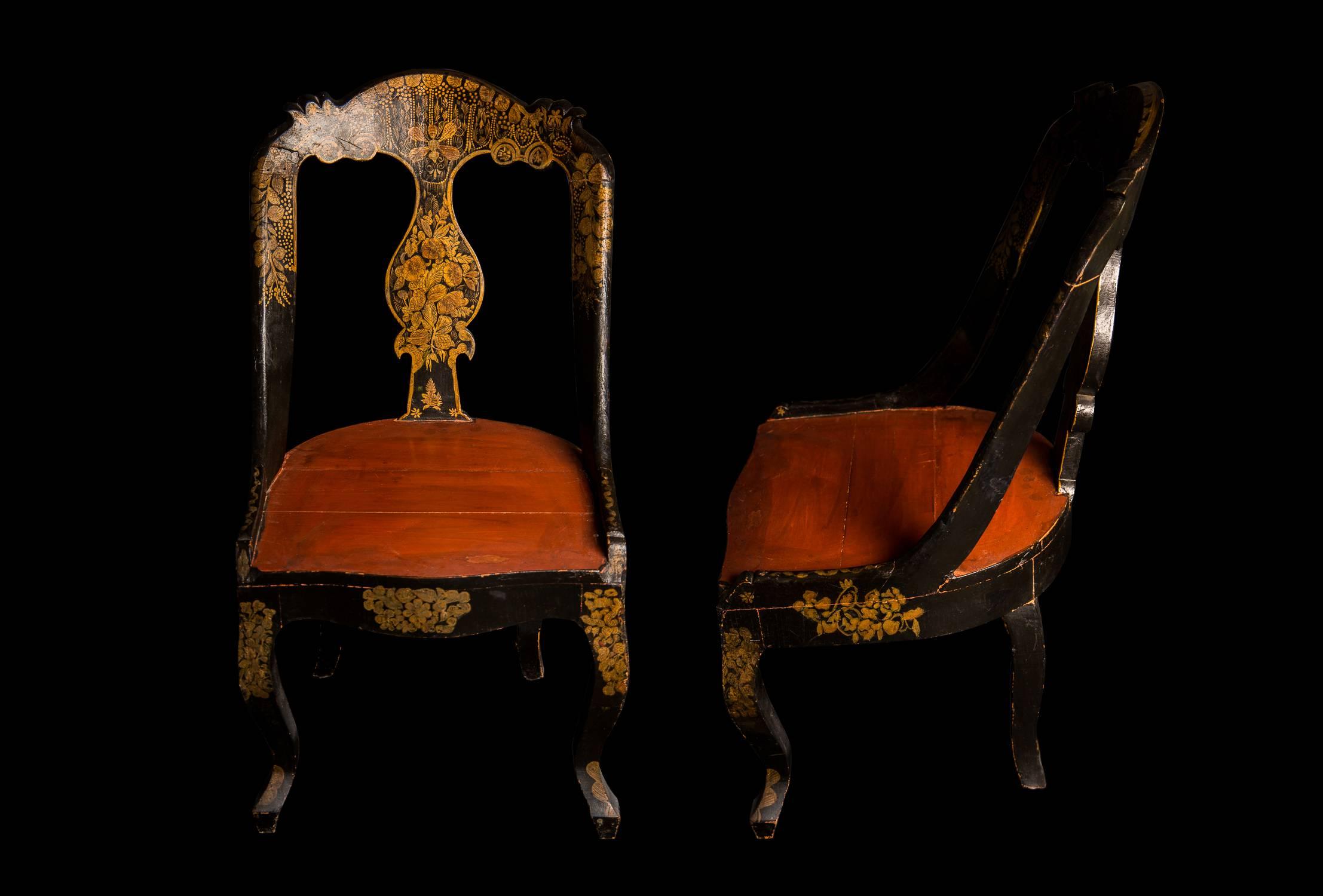 Asian Stylish Pair of Decorative Hand-Painted Anglo-Indian Slipper Chairs