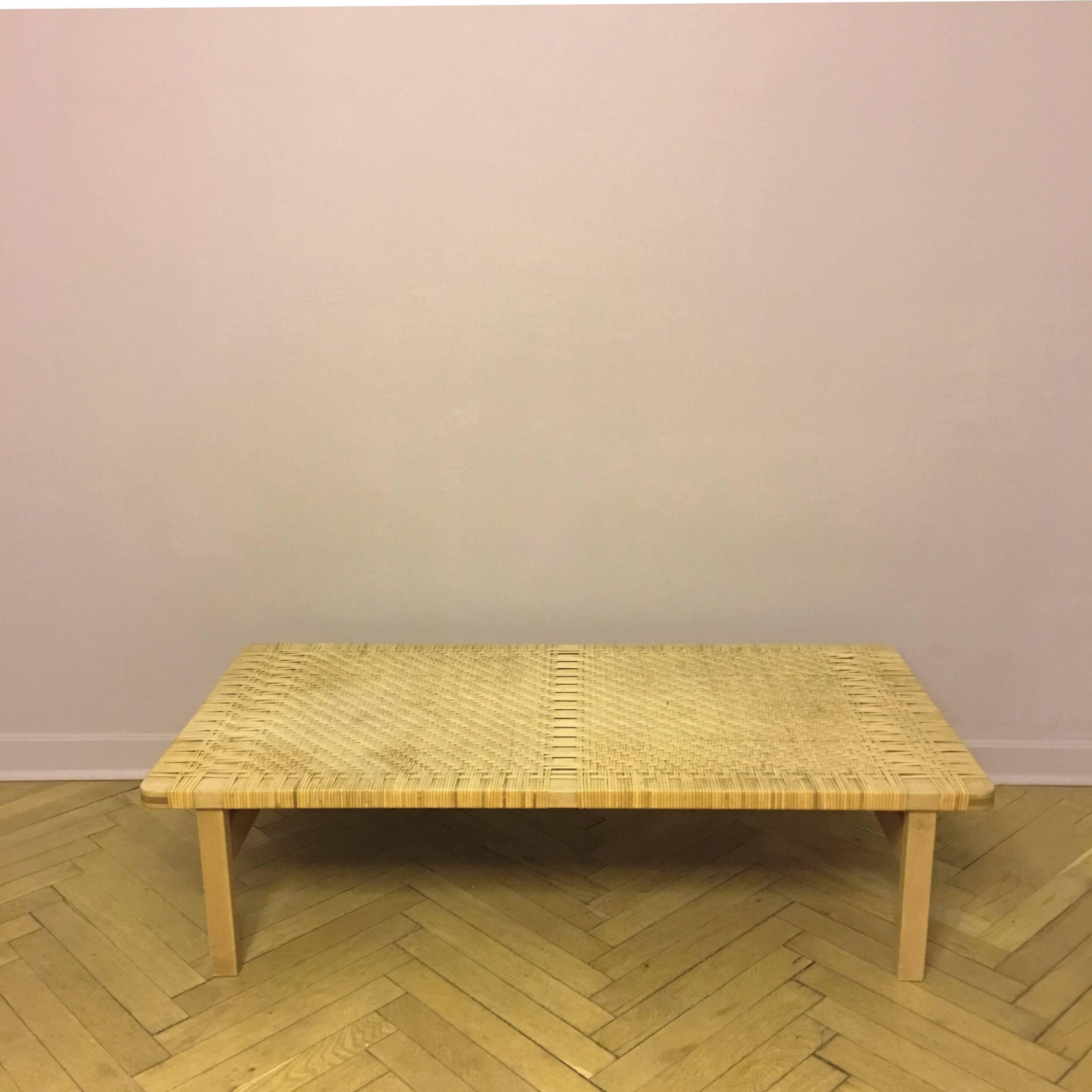 Original Børge Mogensen model 5273 table or bench made in Denmark. The table or bench is made of oak and cane and is in mint condition
From Fredericia Stolefabrik
The table or bench is bought from one of the workers from Fredericia Stolefabrik, so