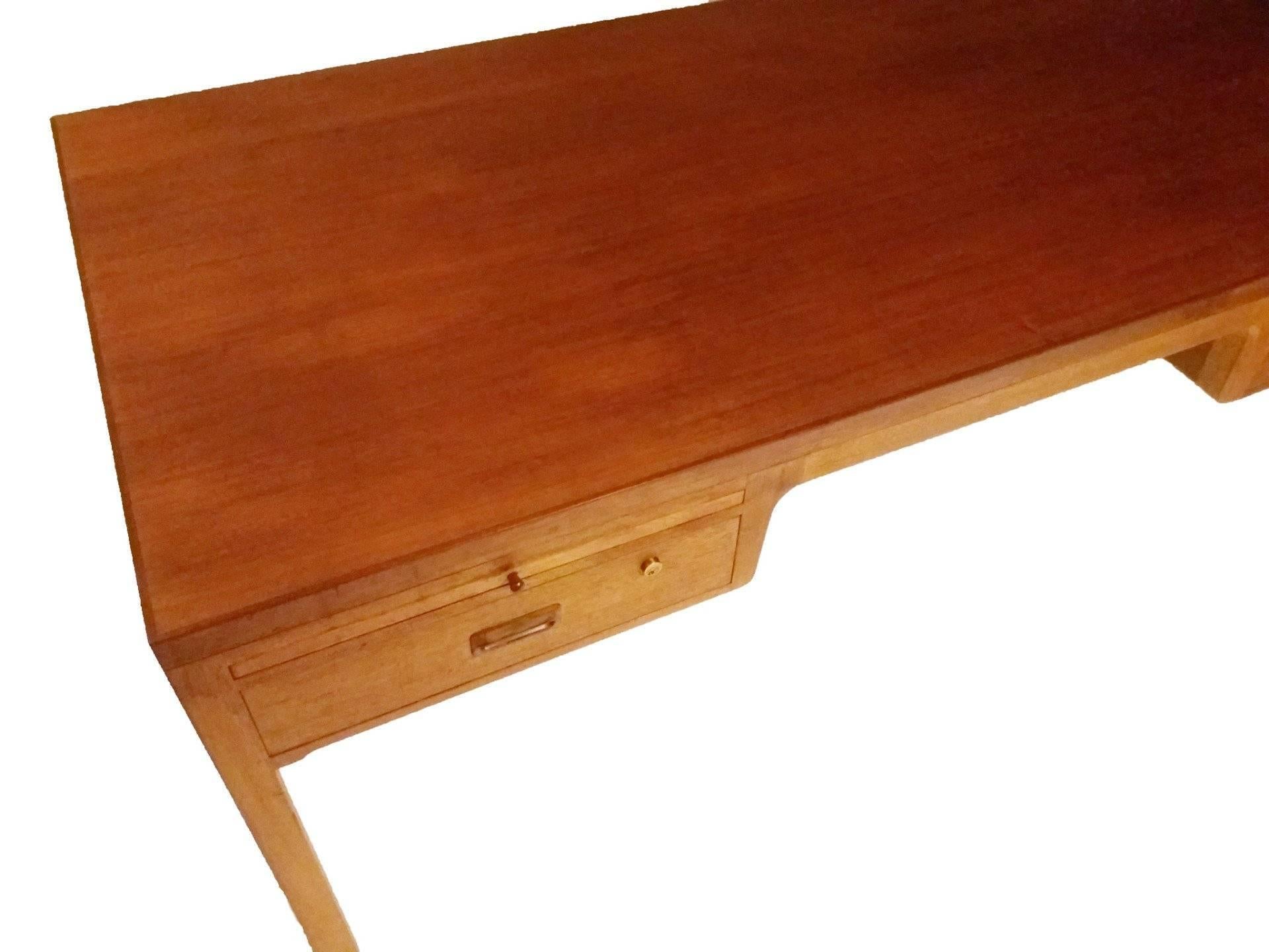 Danish Ejnar Larsen and Aksel Bender Madsen Executive Desk For Sale