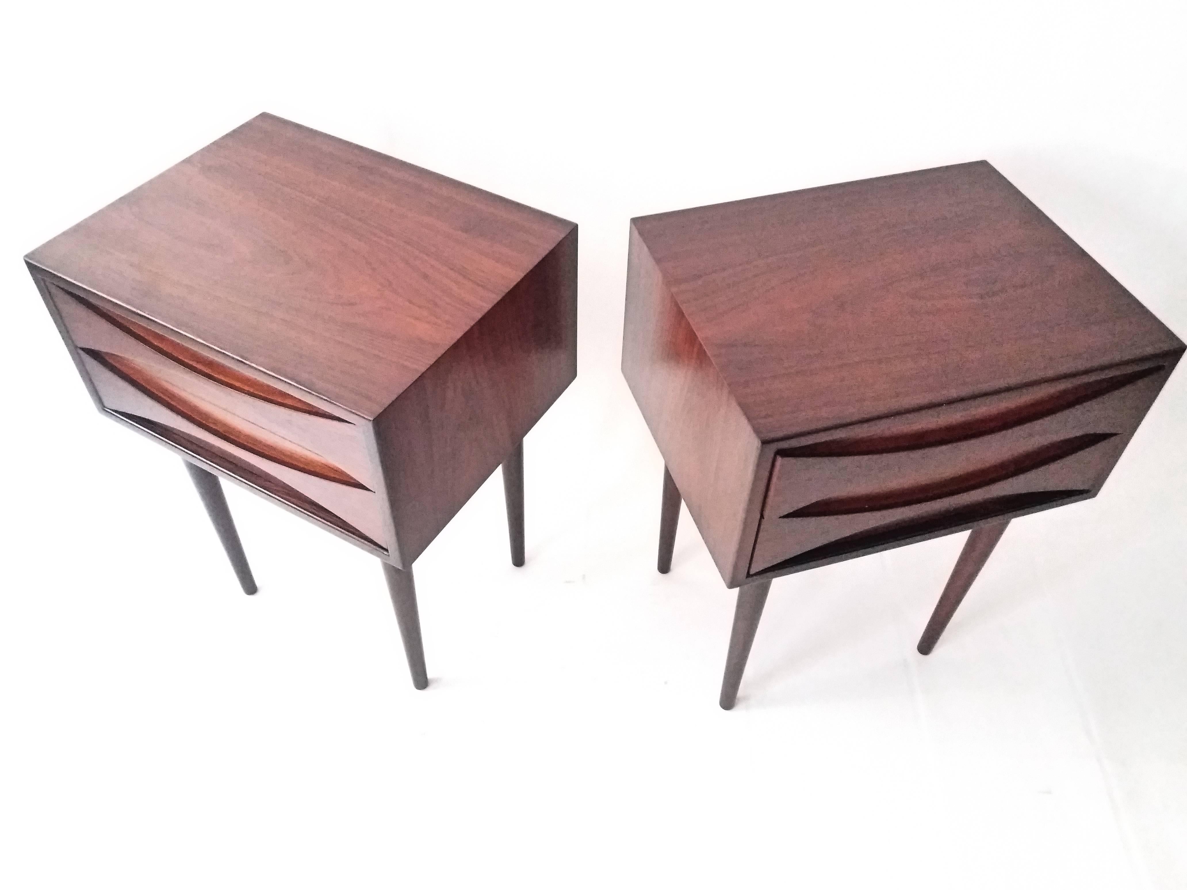 Pair of Tall Rosewood Nightstands by Arne Vodder In Excellent Condition In Zurich, CH