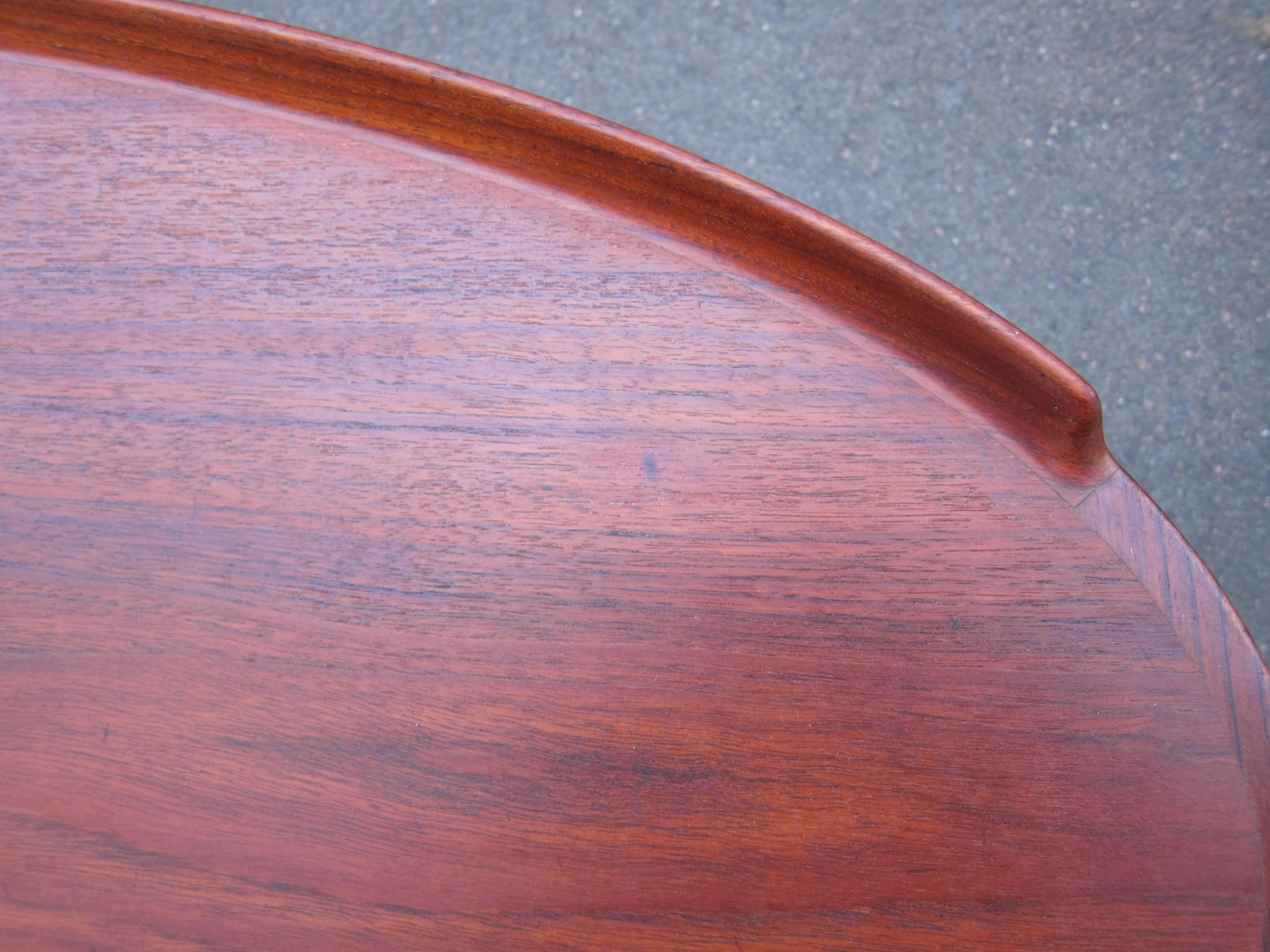 Kidney Shaped Table in Teak by Arne Vodder In Excellent Condition For Sale In Zurich, CH