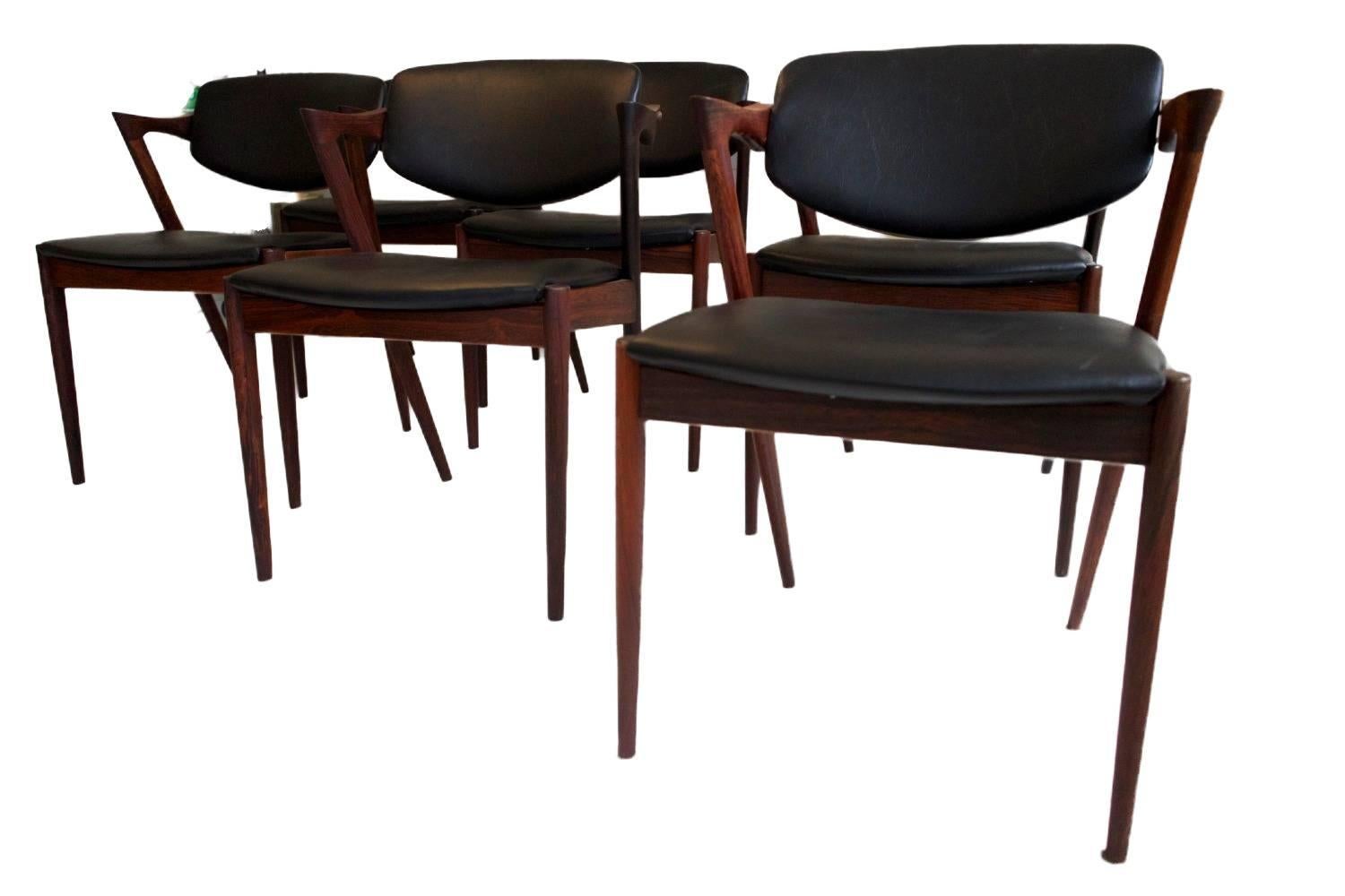 Danish Set of Six Kai Kristiansen Mid-Century Modern Chairs Model 42 in Rosewood For Sale