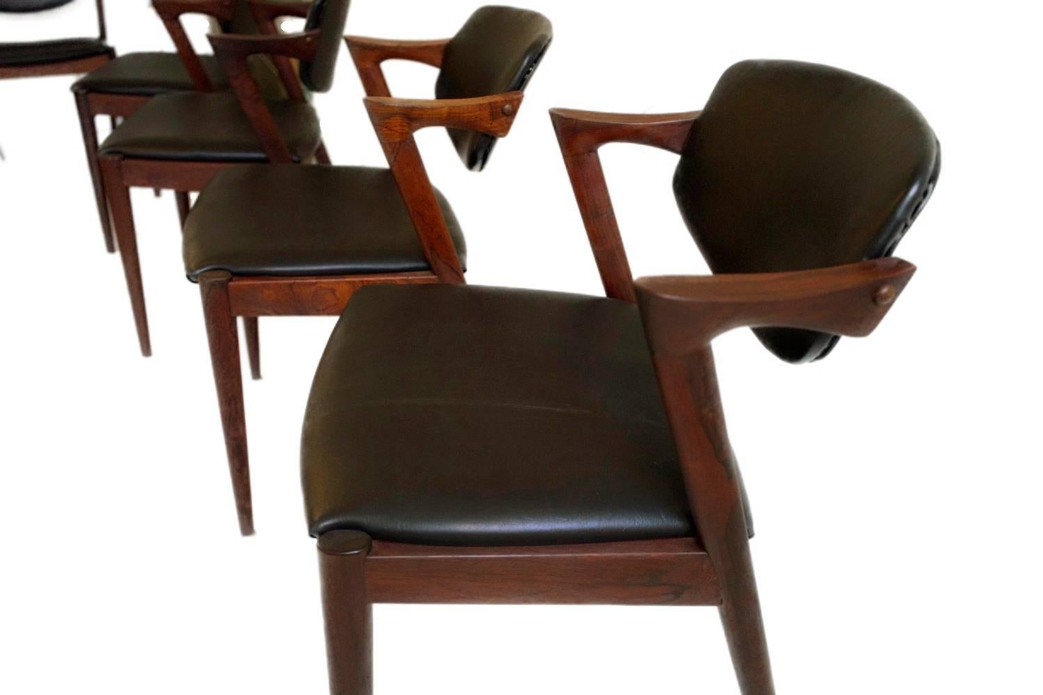 Mid-20th Century Set of Six Kai Kristiansen Mid-Century Modern Chairs Model 42 in Rosewood For Sale