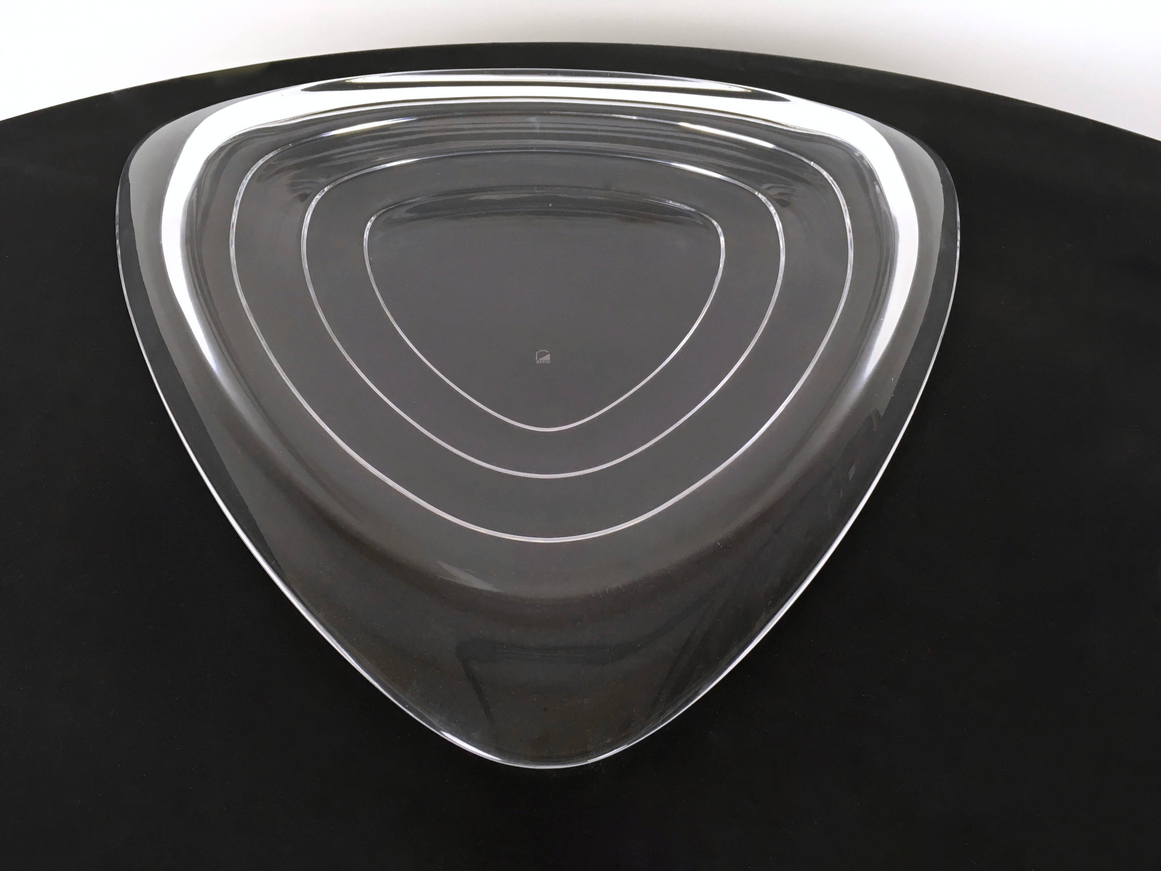 Late 20th Century Modern Triangular Glass Plate by Angelo Mangiarotti for Cristallerie Colle 1990s For Sale