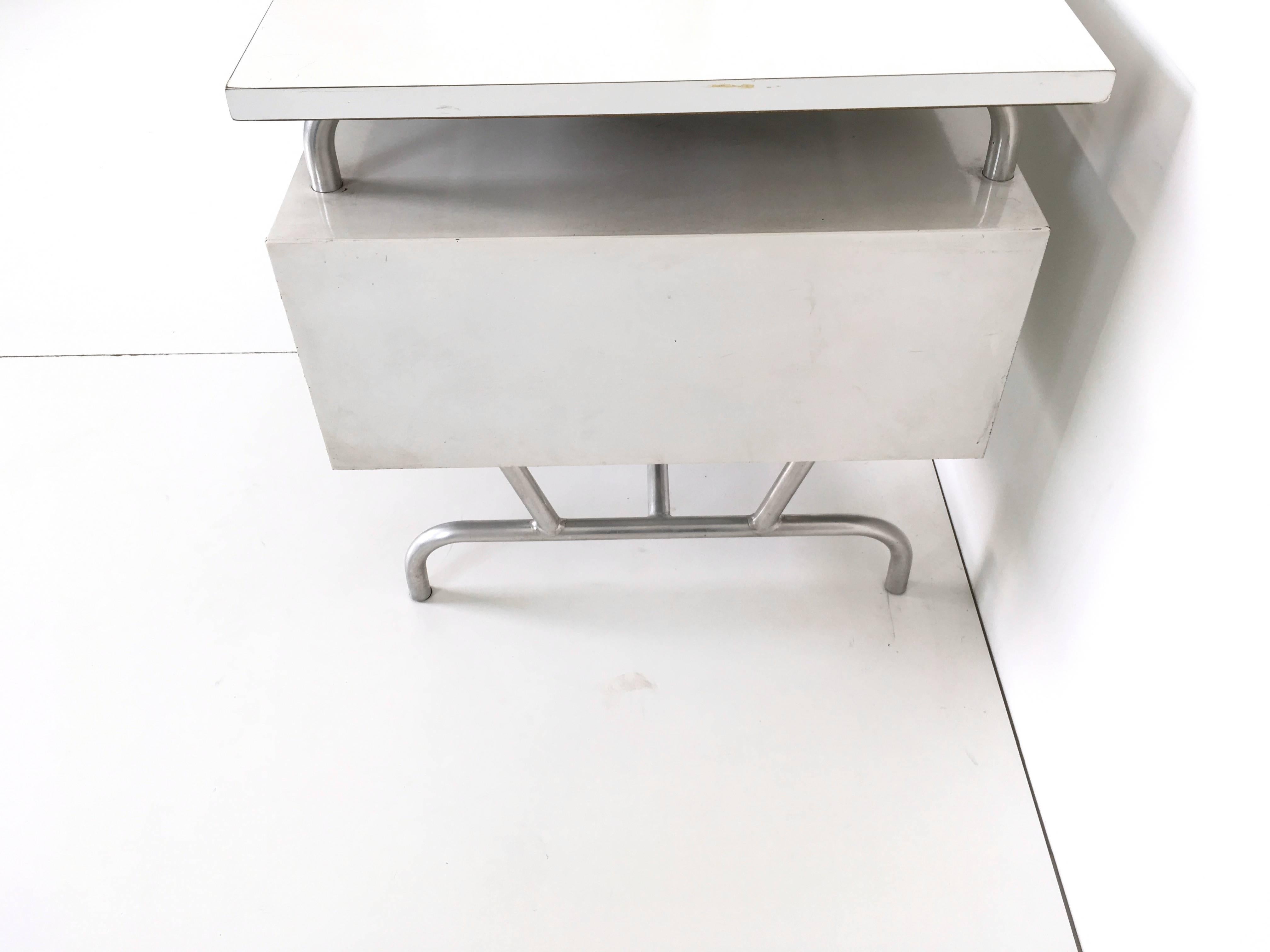 Mid-20th Century White and Grey Writing Desk, 1950s