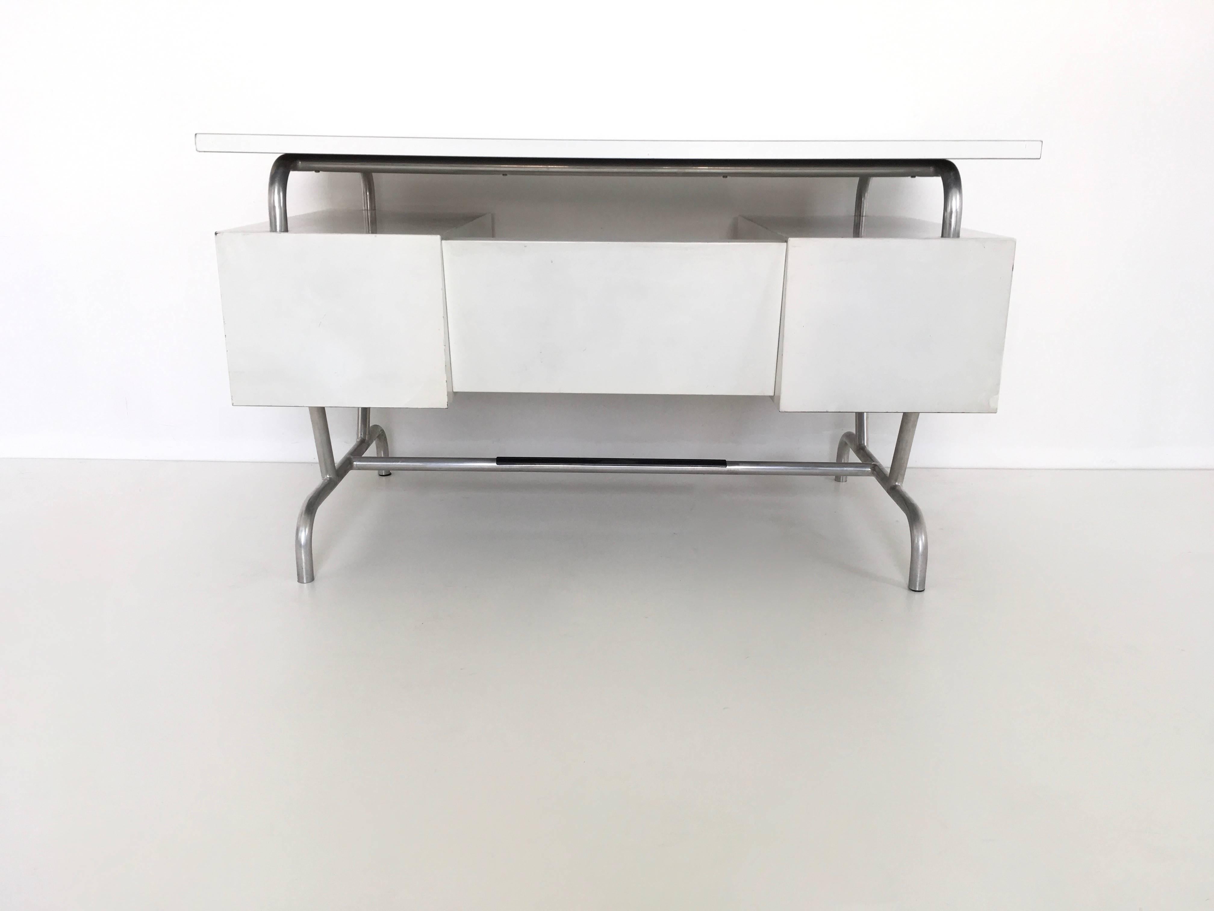White and Grey Writing Desk, 1950s In Good Condition In Bresso, Lombardy