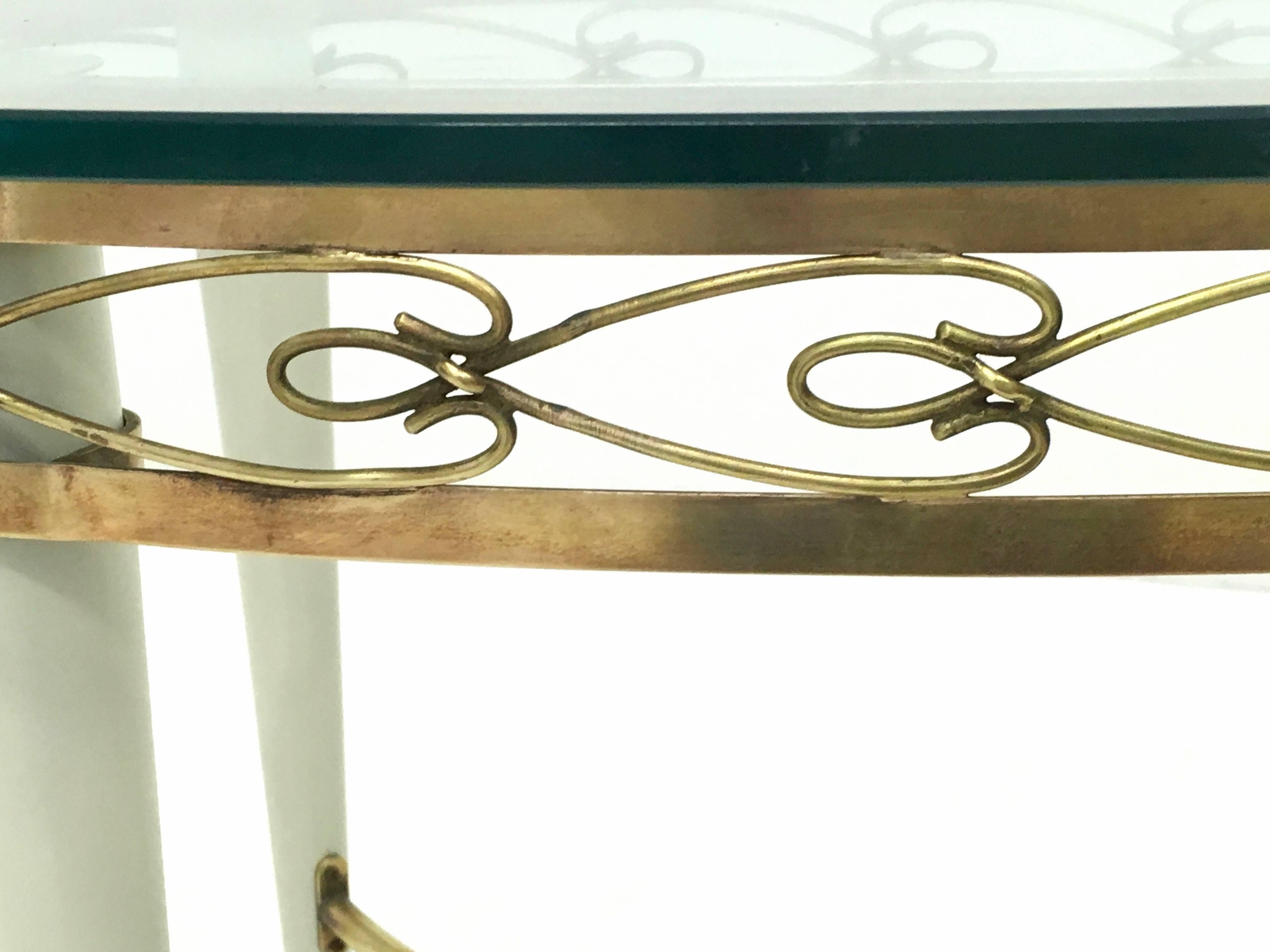 Brass Coffee Table with an Oval Glass Top in the Style of Pierluigi Colli, Italy For Sale 3