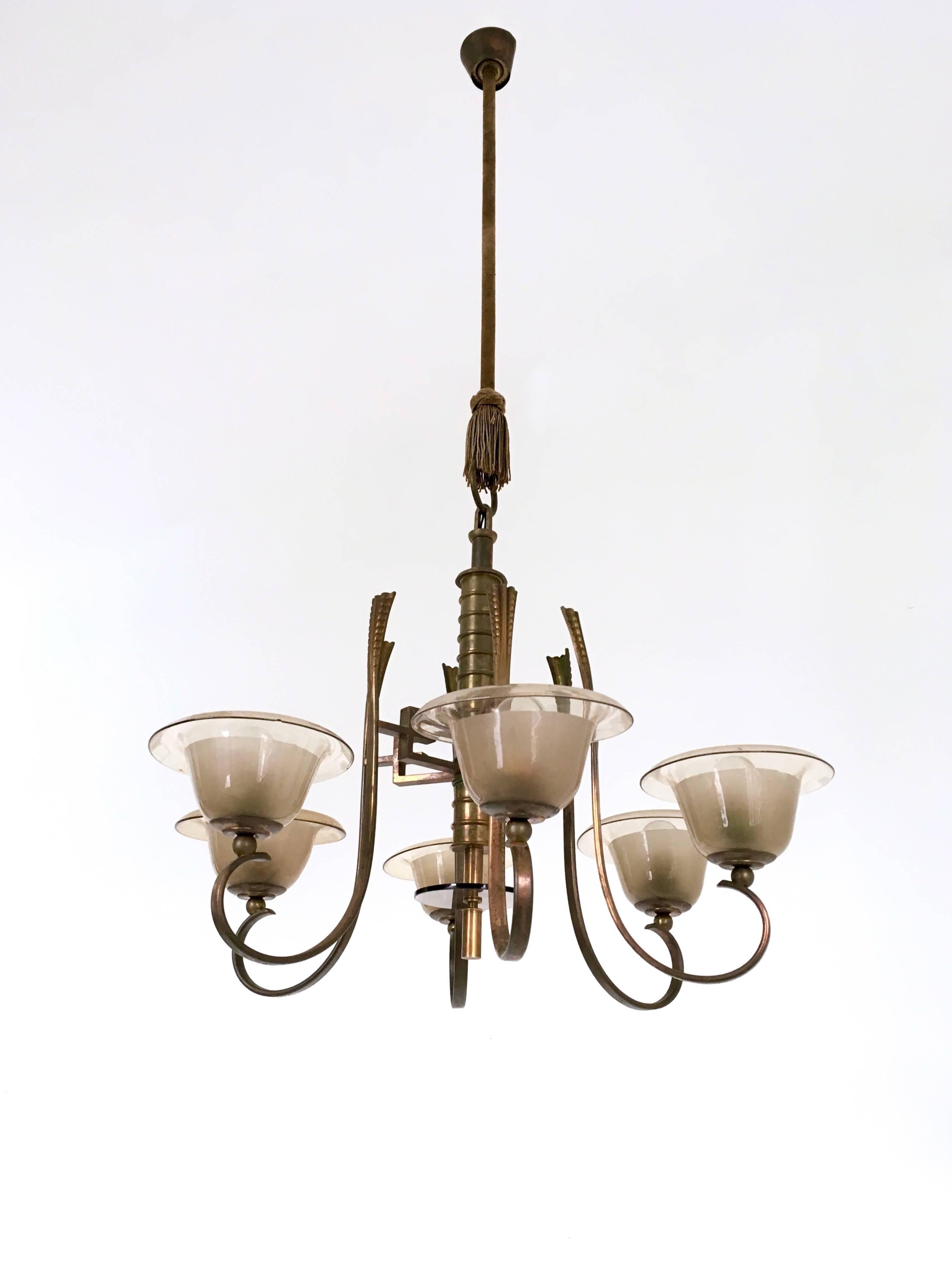 Mid-Century Modern Vintage Six-Arm Brass and Brown Blown Glass Chandelier Attr. to Paolo Buffa For Sale