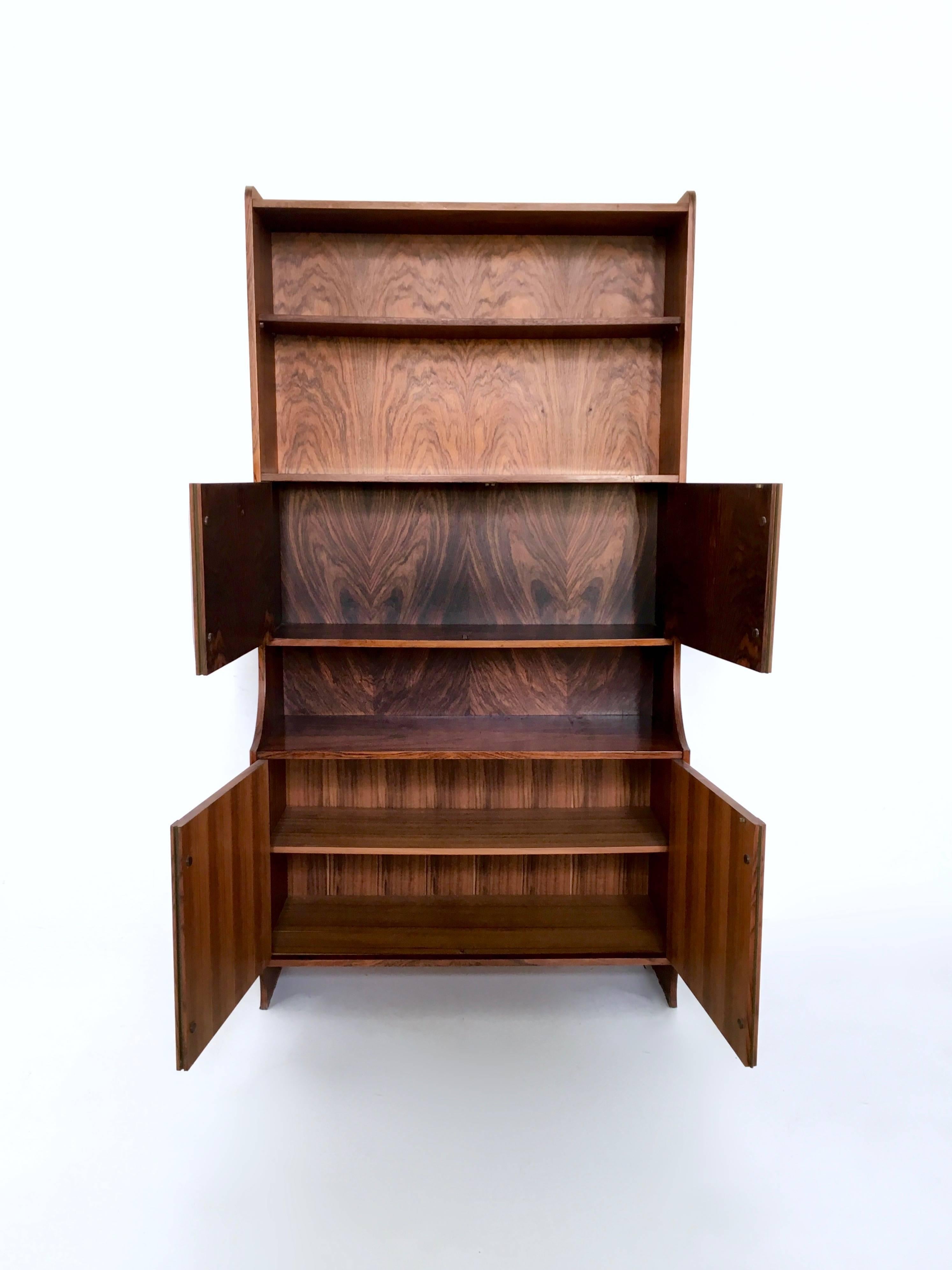 Majestic Italian Wooden Bookcase, 1960s In Excellent Condition In Bresso, Lombardy