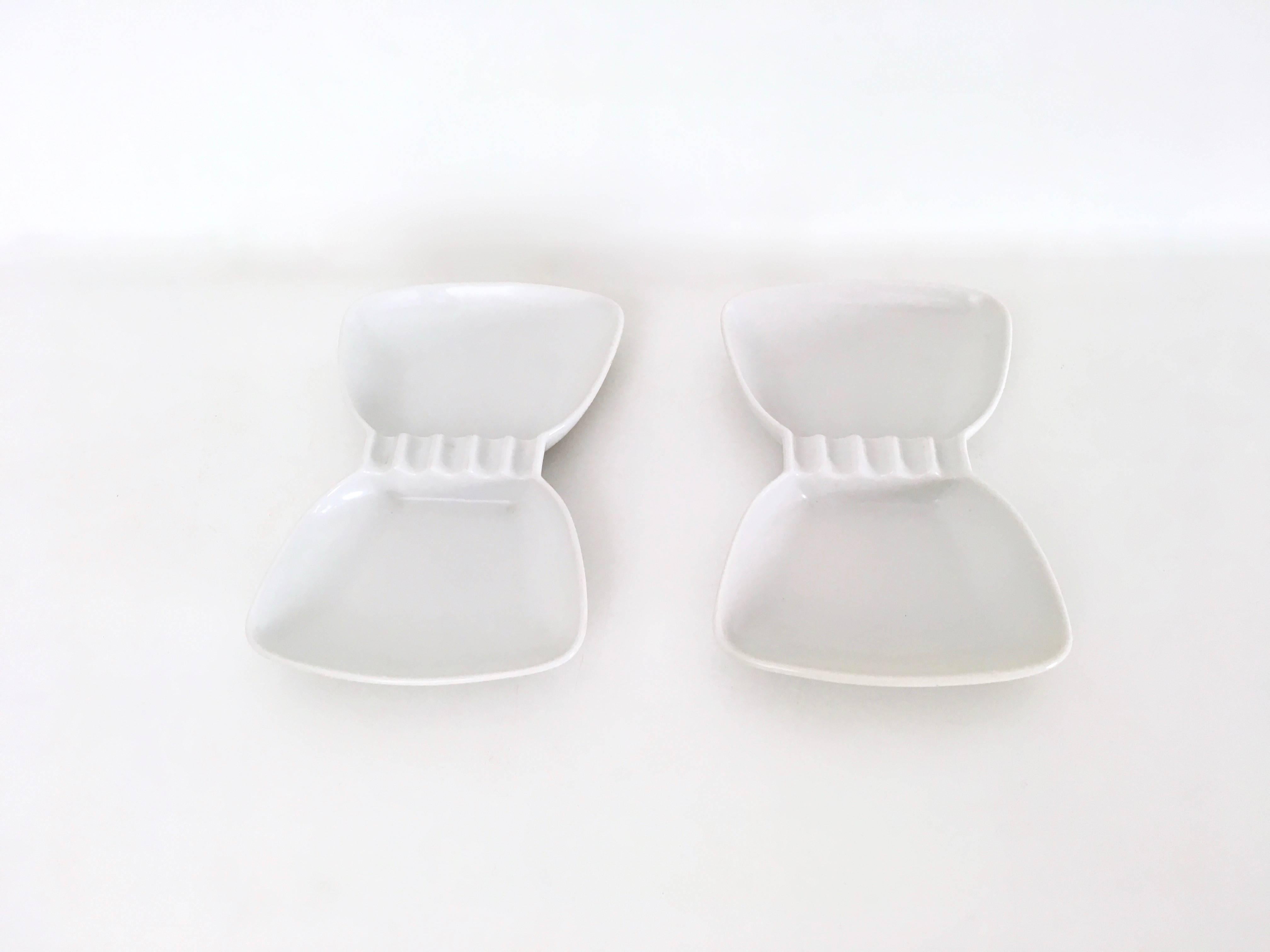 Cenicero vintage Papillon de porcelana blanca de Guido Andlovitz para Laveno en Excelente estado para la venta en Bresso, Lombardy