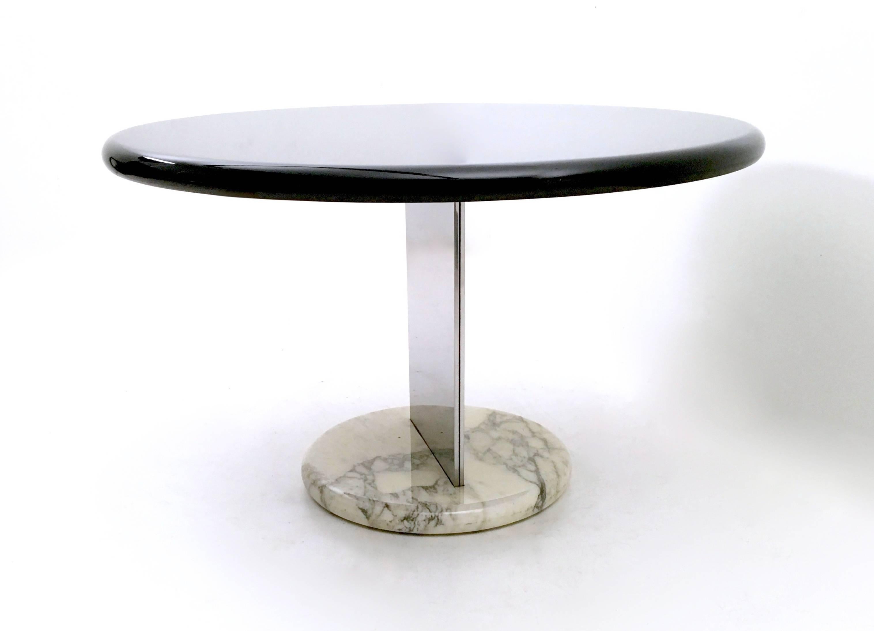 Beautiful Italian Dining Table in the Manner of Ettore Sottsass, 1970s In Excellent Condition In Bresso, Lombardy