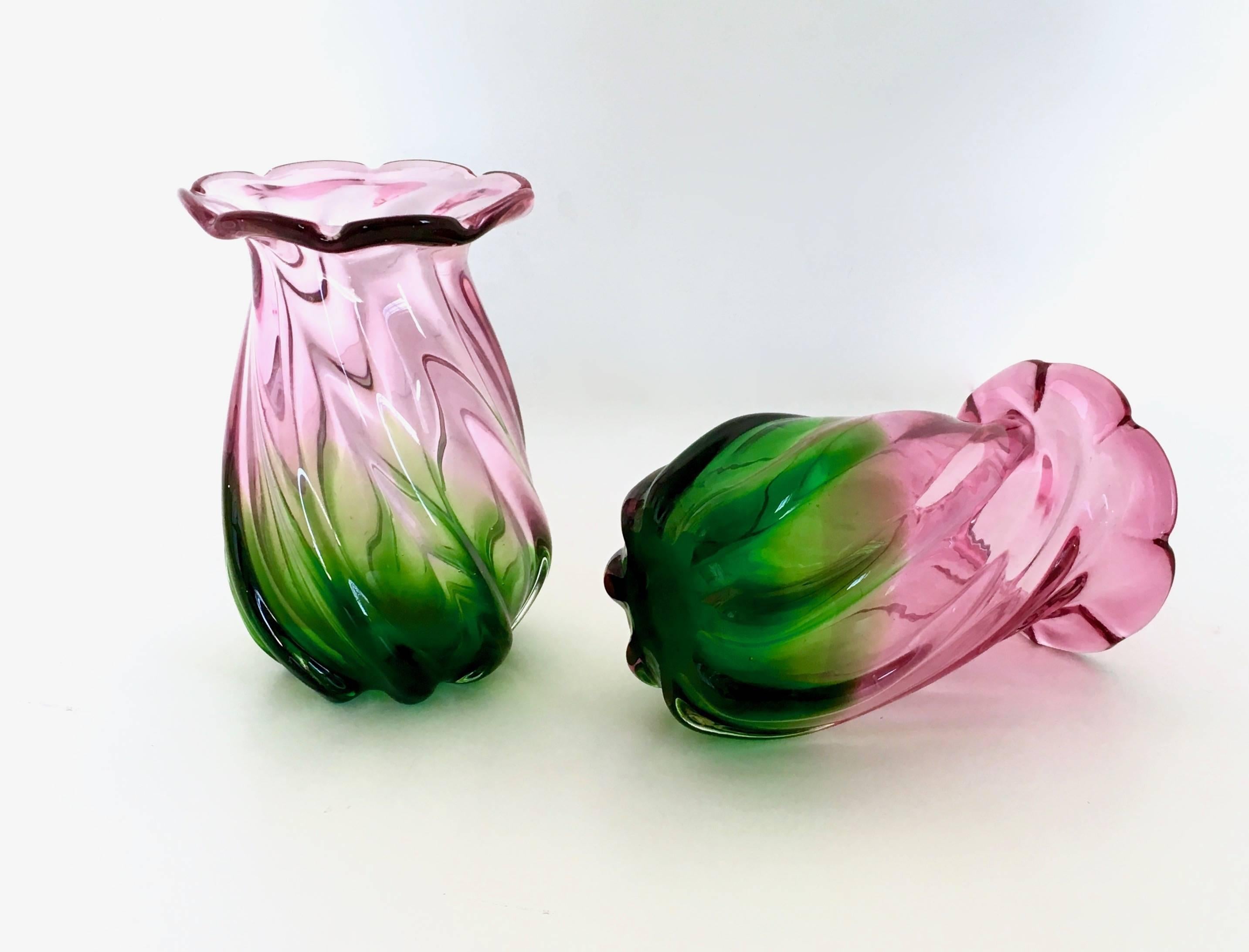 Pair of Murano Glass Vases Ascribable to Vetreria Toso, Italy, 1950s In Excellent Condition In Bresso, Lombardy