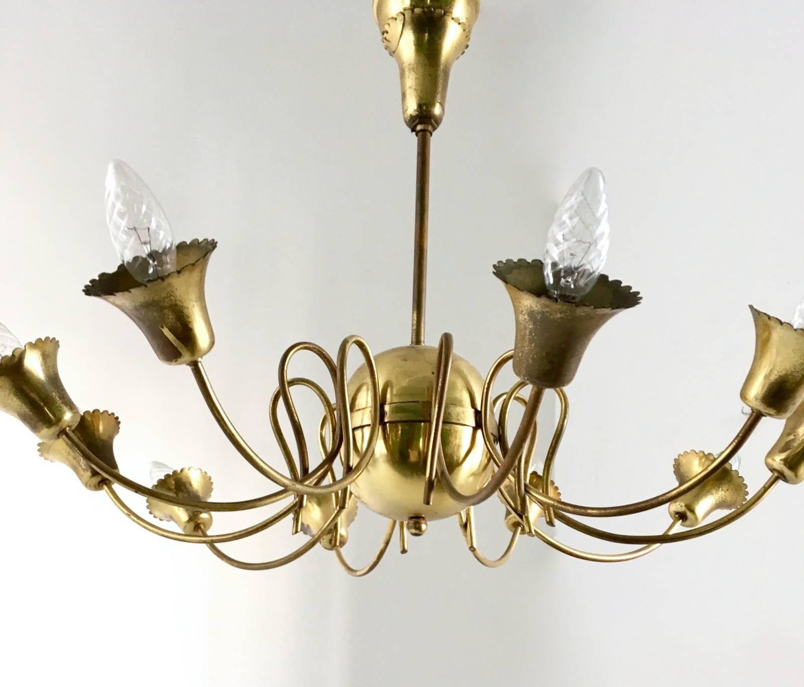 Beautiful Vintage 10-Arm Brass Chandelier, Italy In Excellent Condition In Bresso, Lombardy