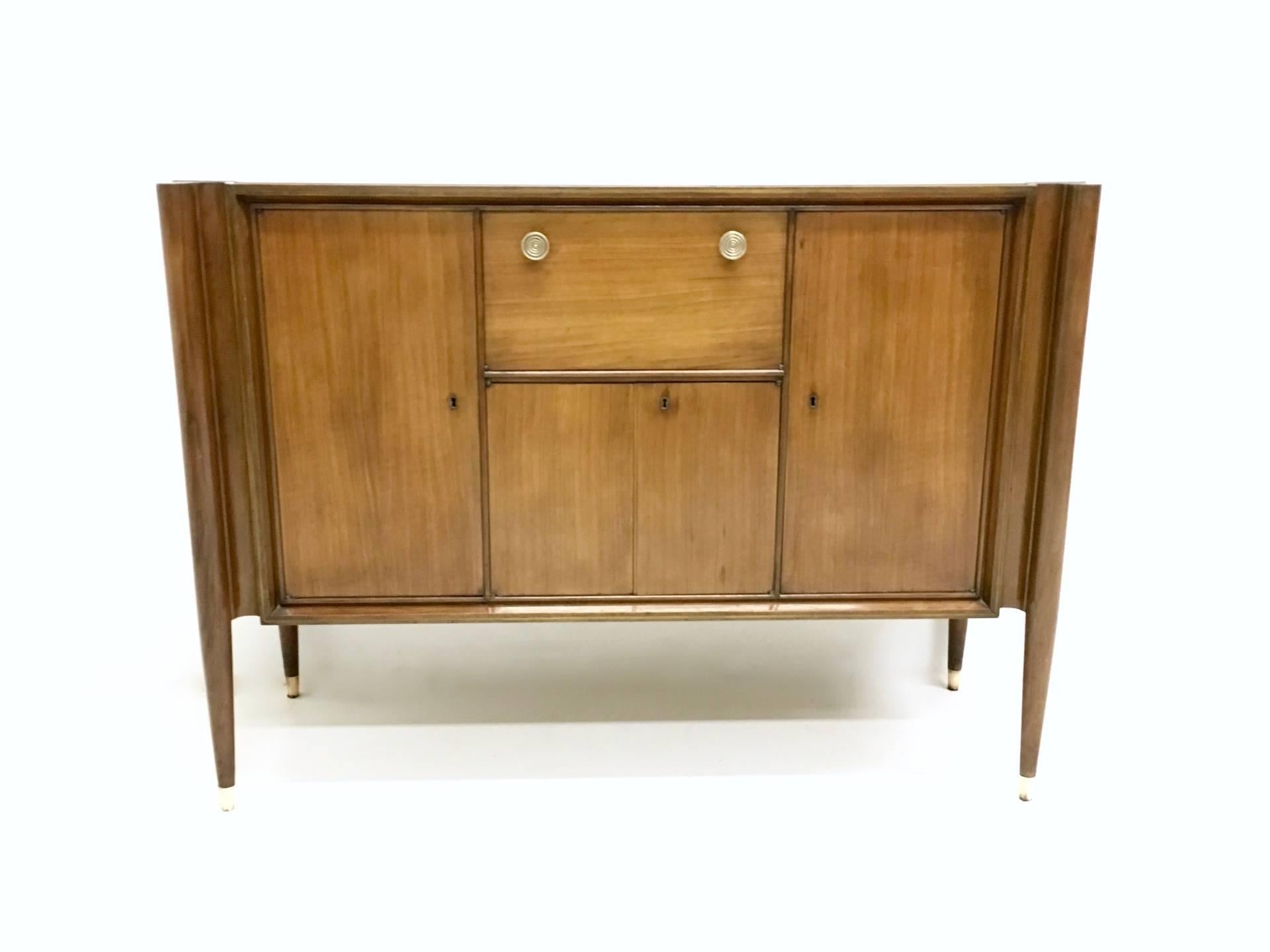 Walnut Music Bar Cabinet Produced by Cantù, Italy, 1950s In Good Condition In Bresso, Lombardy