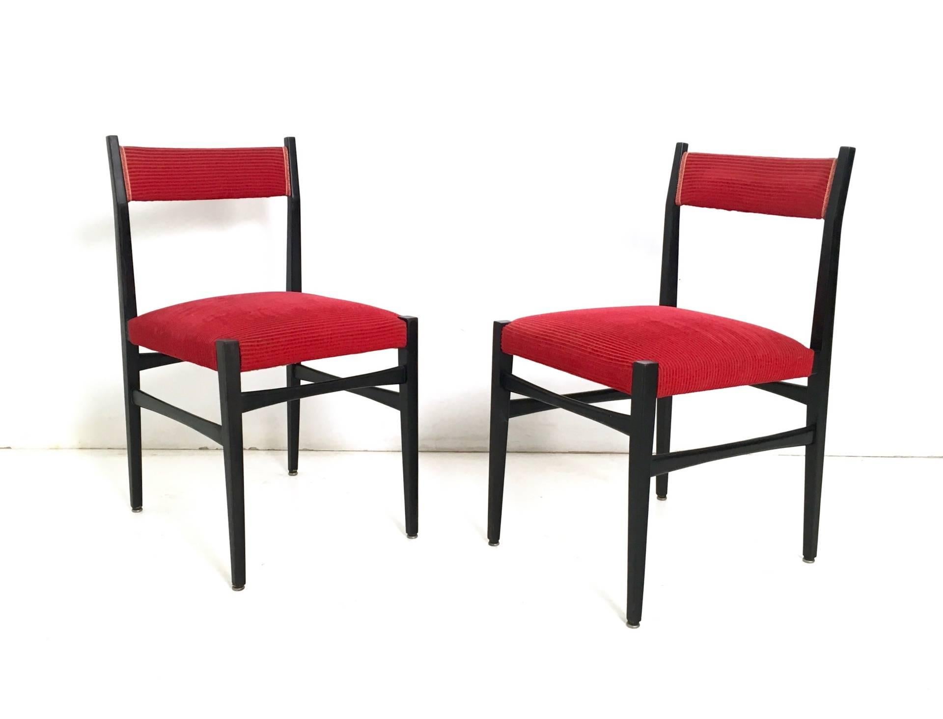Set of Six Ebonized Wood and Fabric Dining Chairs, Italy, 1960s In Good Condition In Bresso, Lombardy