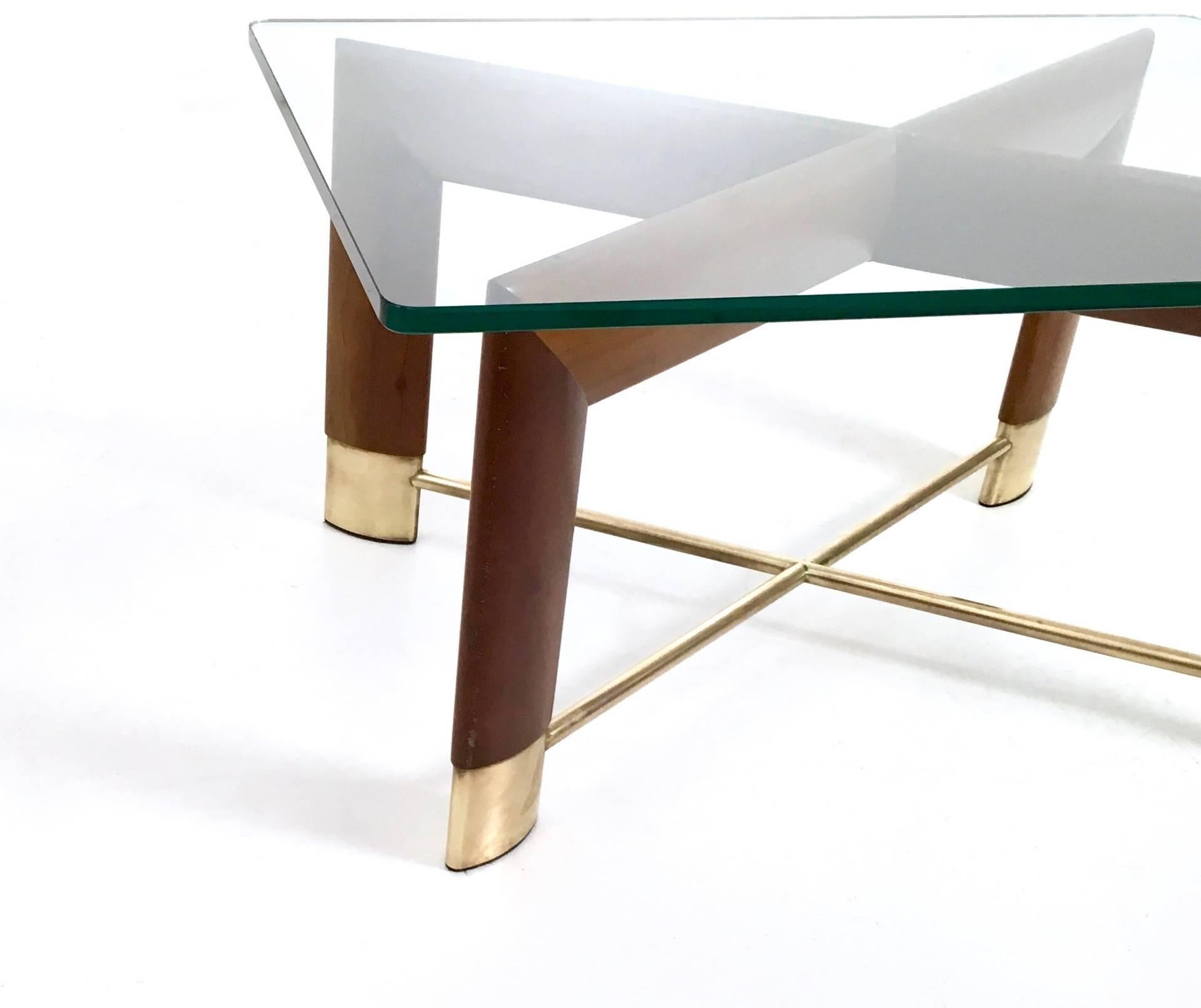 Walnut and Glass Coffee Table in the Style of Fontana Arte, Italy, 1970s 4