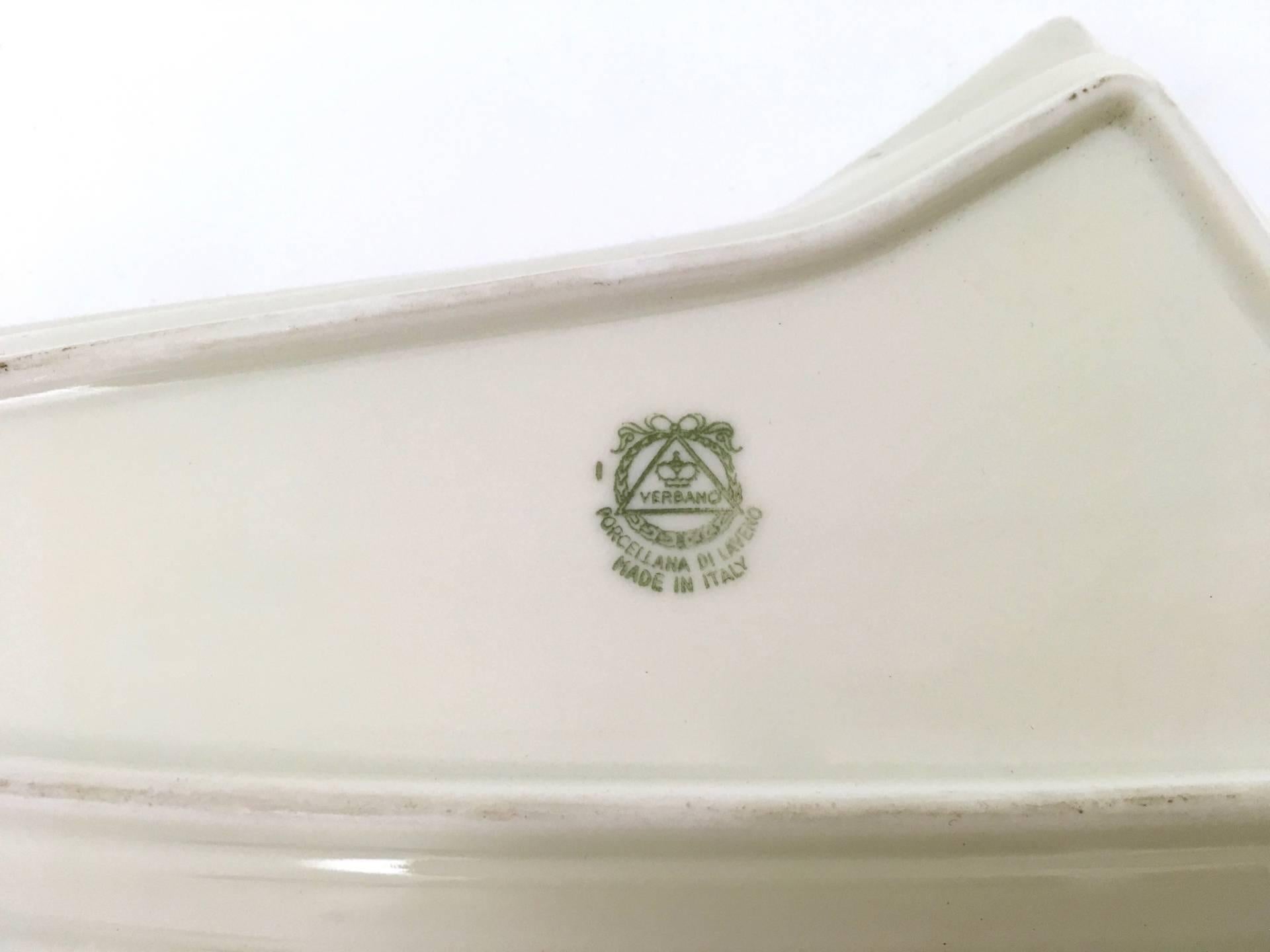 Vintage White Lacquered Ceramic Ashtray -Vide Poche by Antonia Campi for Verbano For Sale 2