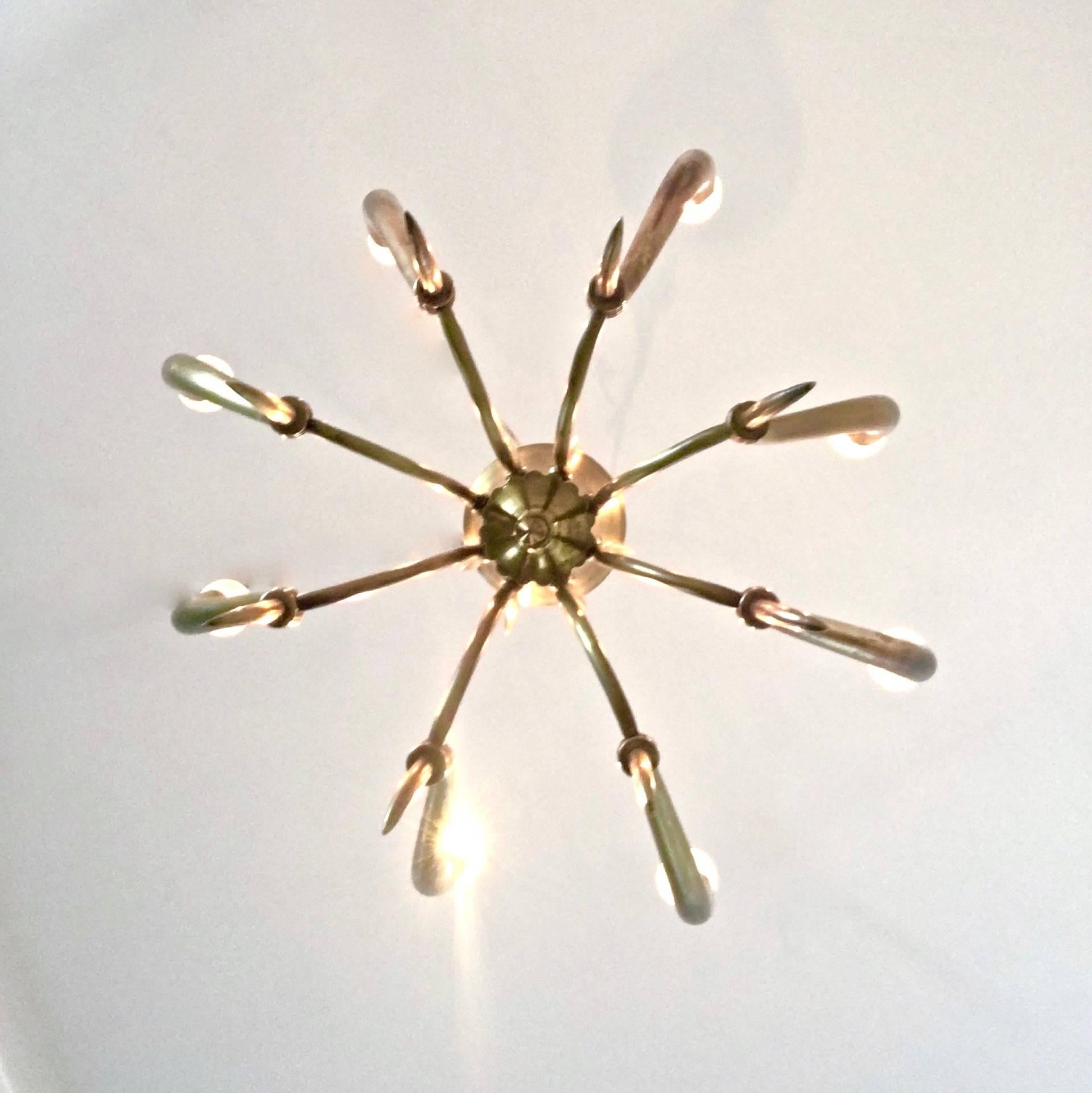 Elegant Chandelier in the Style of Gio Ponti, Italy, 1940s In Excellent Condition In Bresso, Lombardy