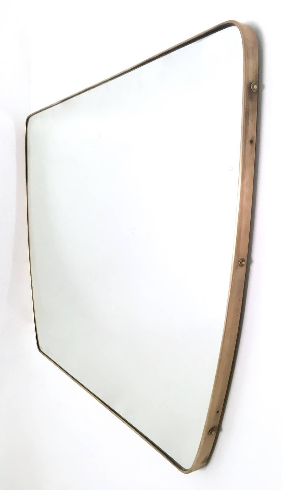 Elegant and Minimal Brass Wall Mirror, Italy, 1950s In Excellent Condition In Bresso, Lombardy