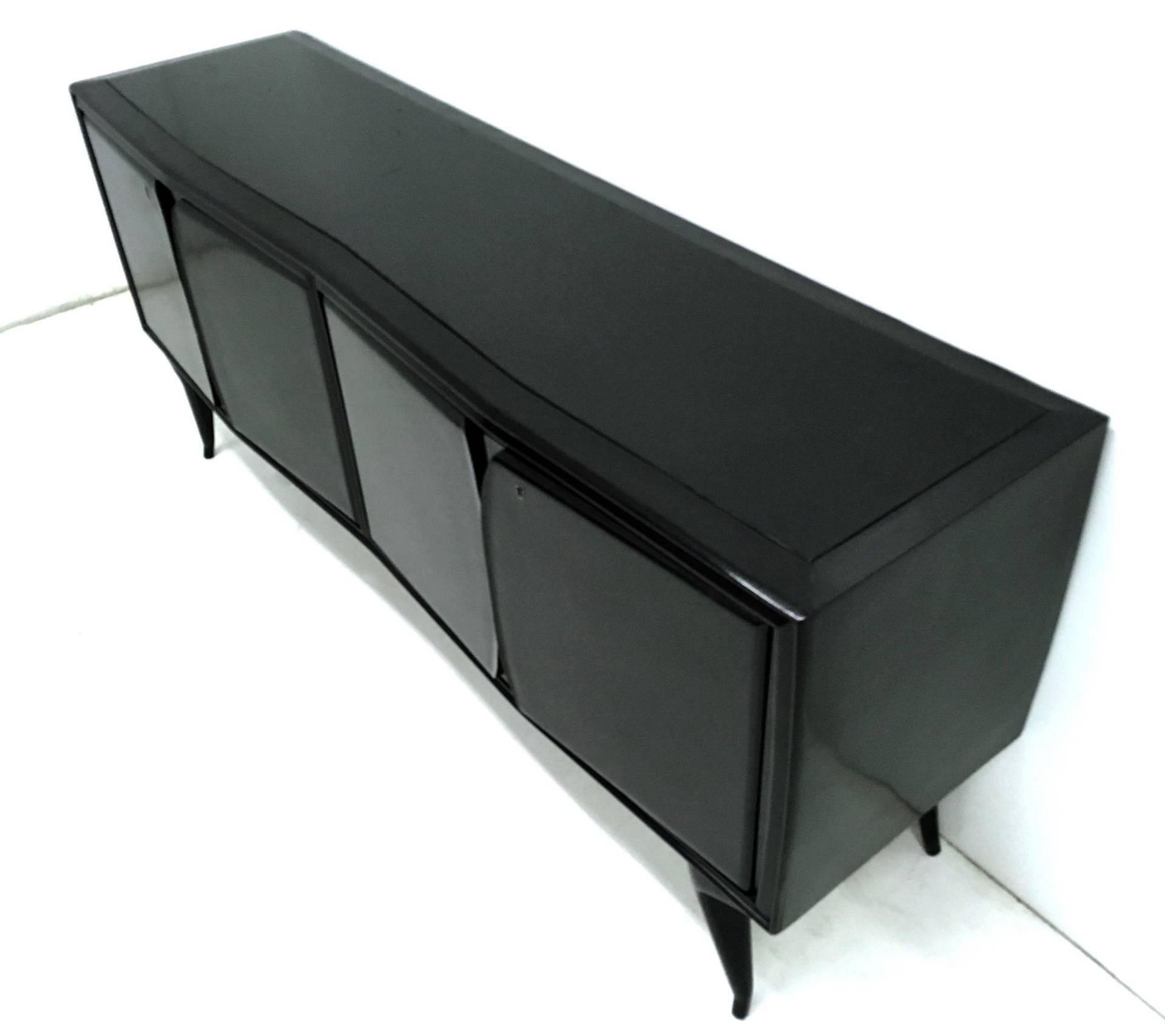 Italian Ebonized Wood Bar Cabinet, Italy, 1950s In Excellent Condition In Bresso, Lombardy