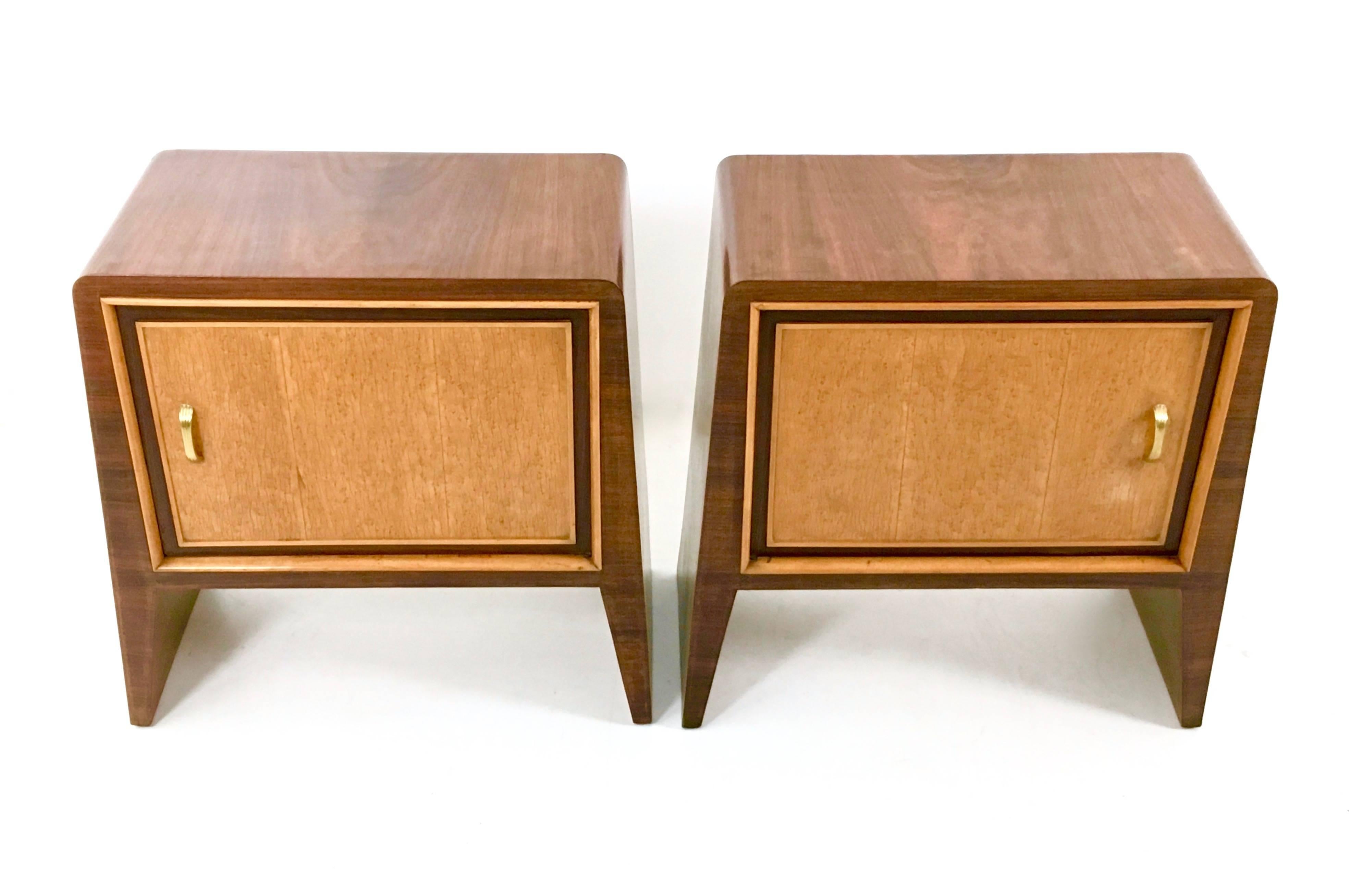 Pair of Stunning Nightstands by Guglielmo Ulrich, Italy, 1930s-1940s In Good Condition In Bresso, Lombardy