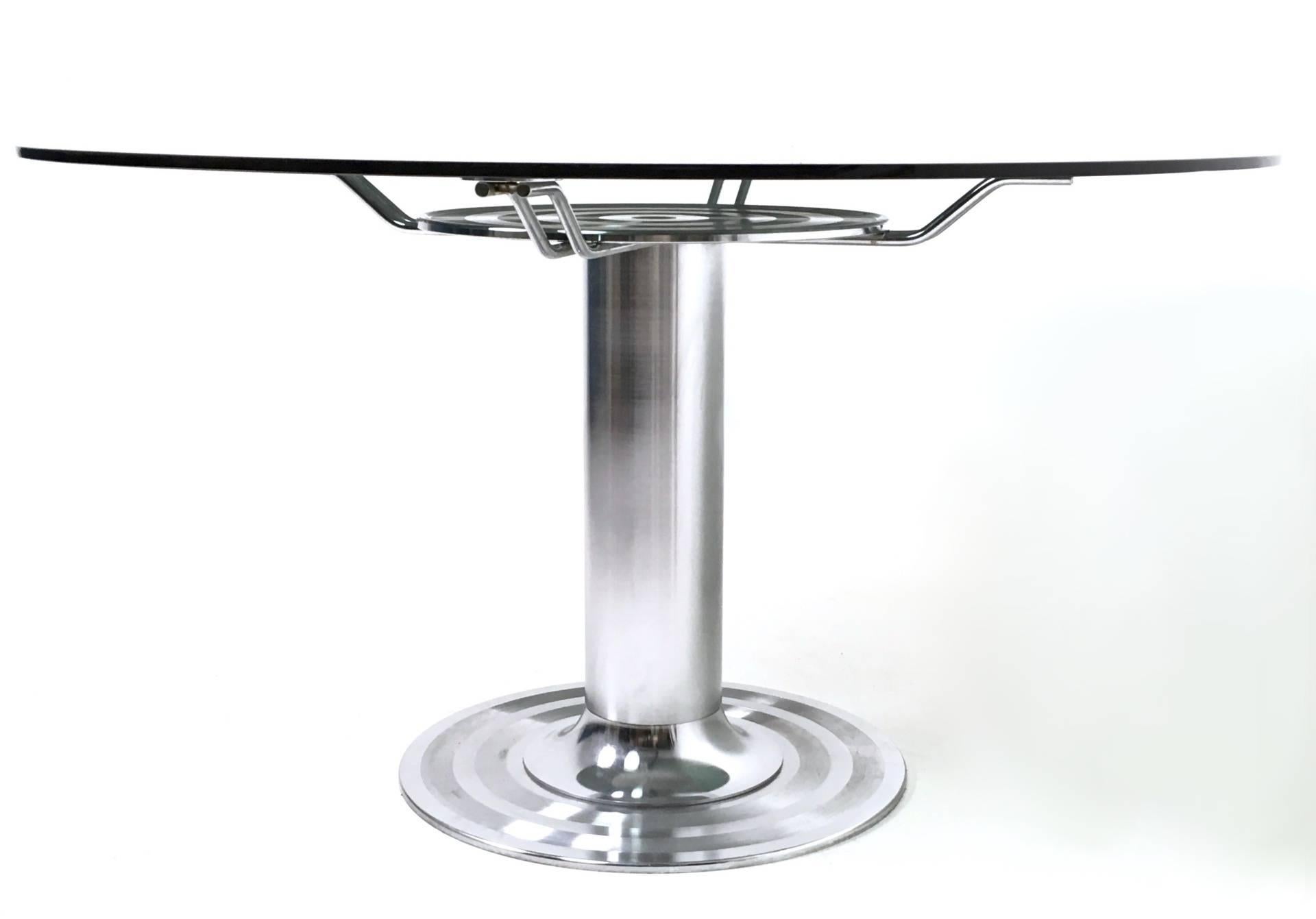 Post-Modern Postmodern Chromed Metal Dining Table with a Round Tempered Glass Top, Italy For Sale