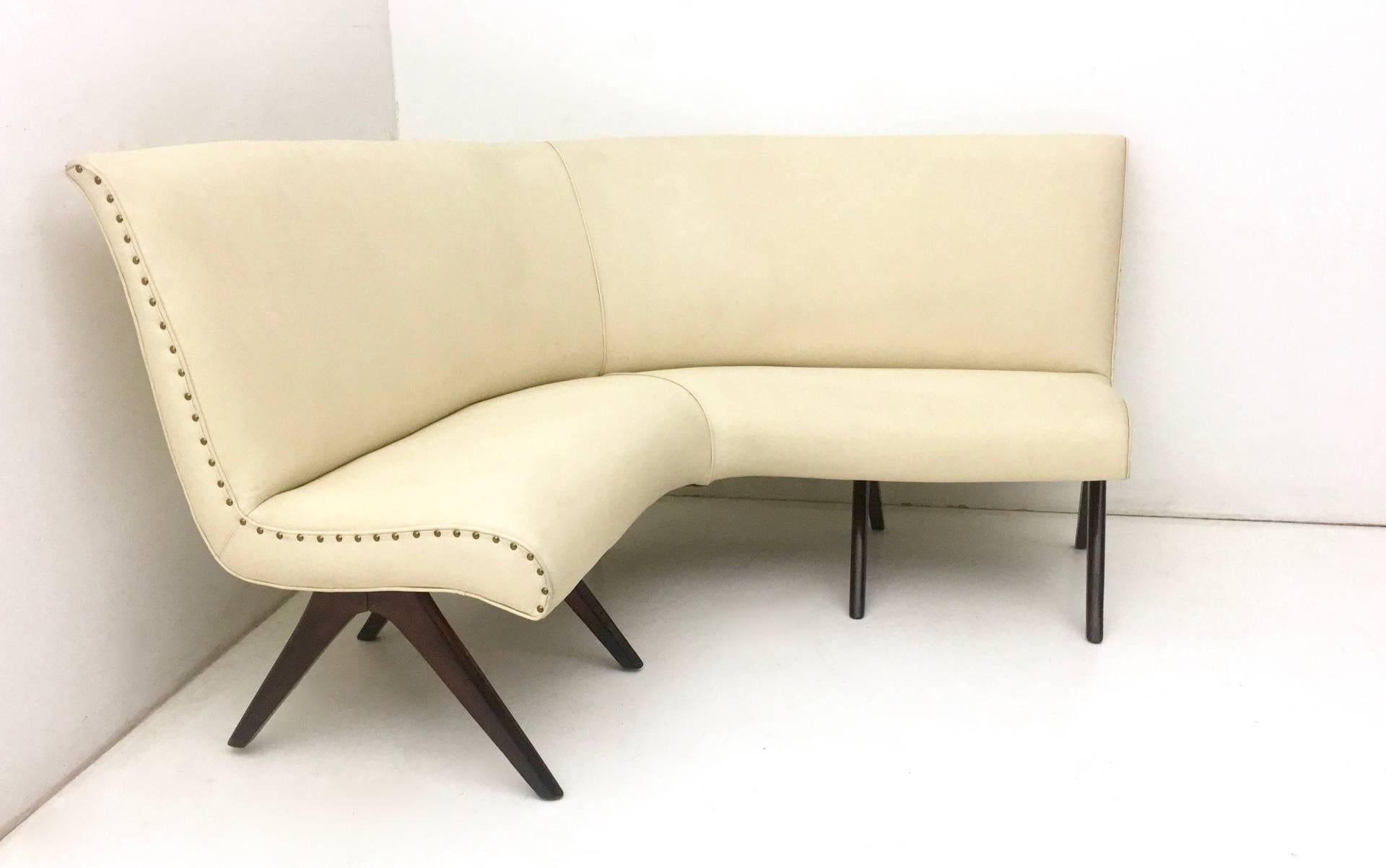 Vintage Corner Sofa with Wooden Structure and Beige Skai Upholstery, Italy In Good Condition In Bresso, Lombardy