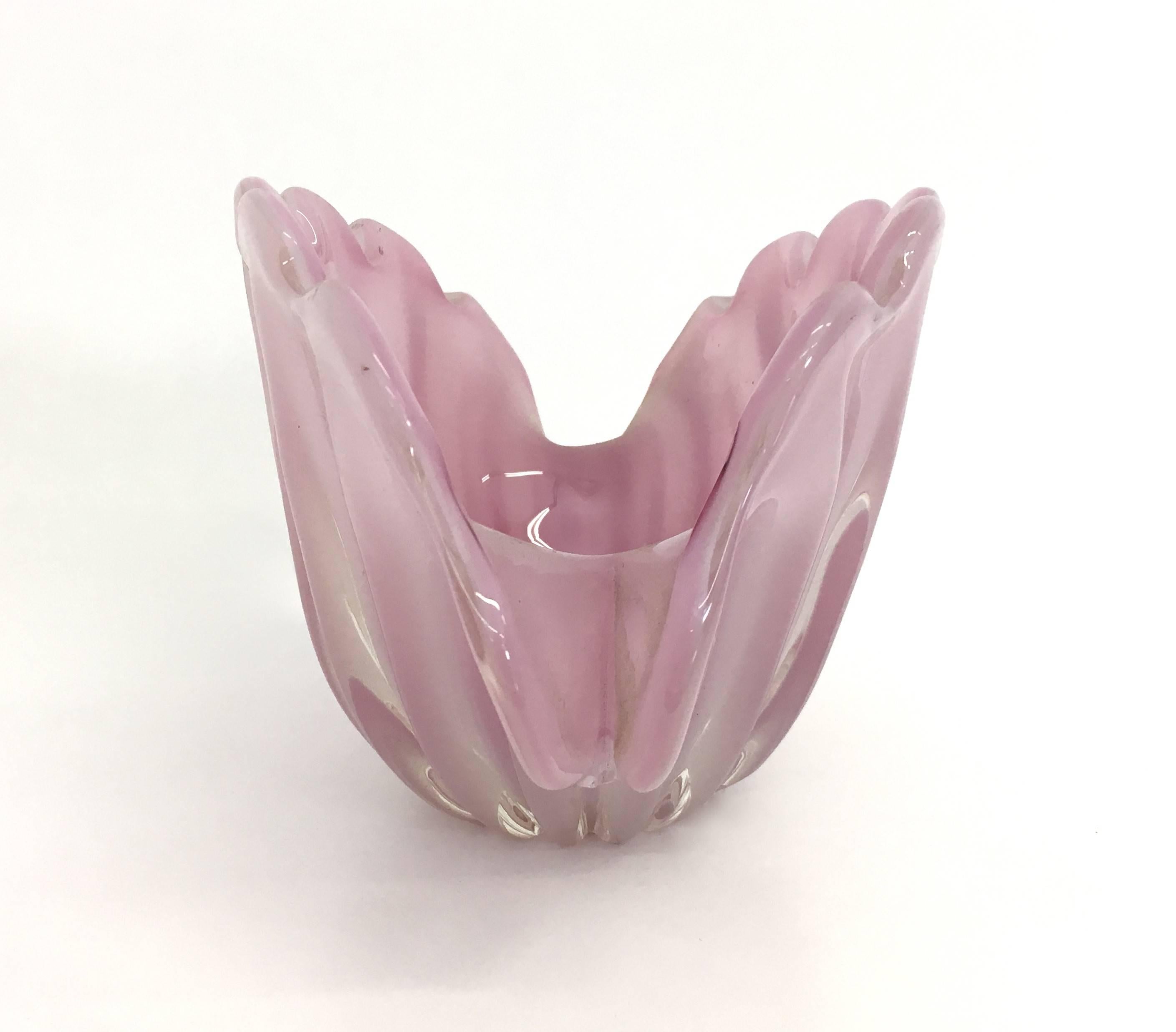 Mid-20th Century Large 'Opalescent' Glass Shell Bowl by Fratelli Toso, Italy, 1950s