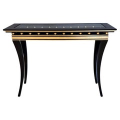 Consola rectangular de haya ebonizada de Roberto Ventura con tapa de cristal, Italia