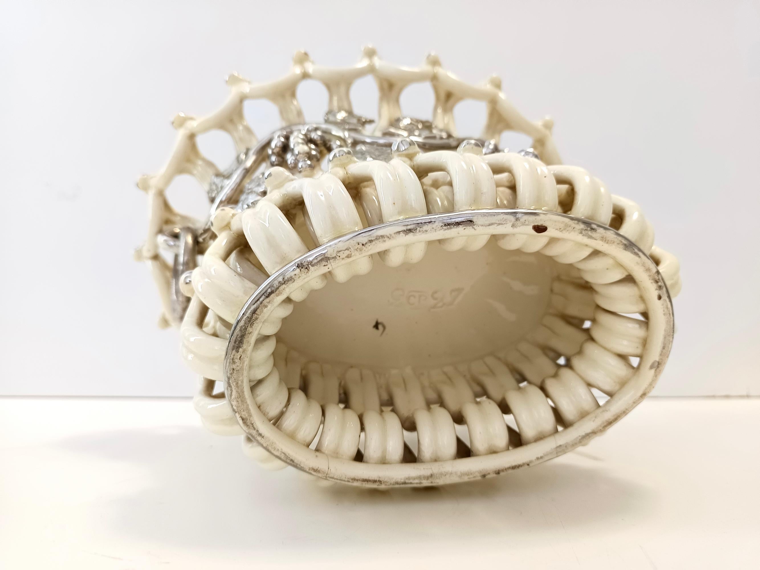 Coupe à fruits ou centre de table en céramique blanc crème par Charles de Boissimon, France en vente 3