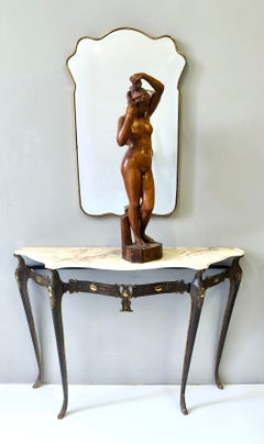 Miroir mural vintage en forme de bouclier, avec cadre en laiton et verre biseauté, Italie