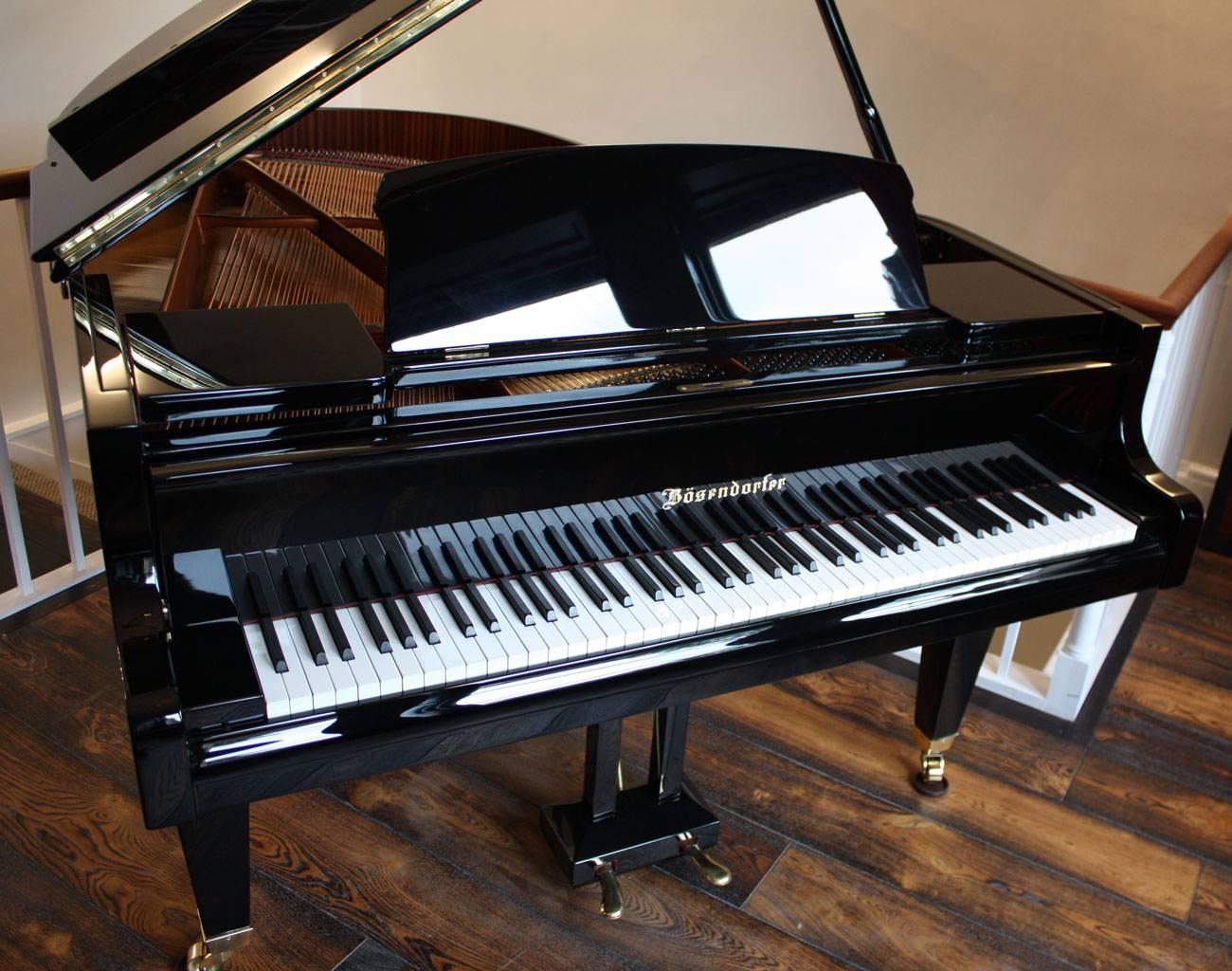 In general Bösendorfer’s are rare to find in the pre-owned piano market, partly due to their smaller production outputs. The Bösendorfer 170 is the perfect model for the living space and small music studio, measuring under 6 foot but not