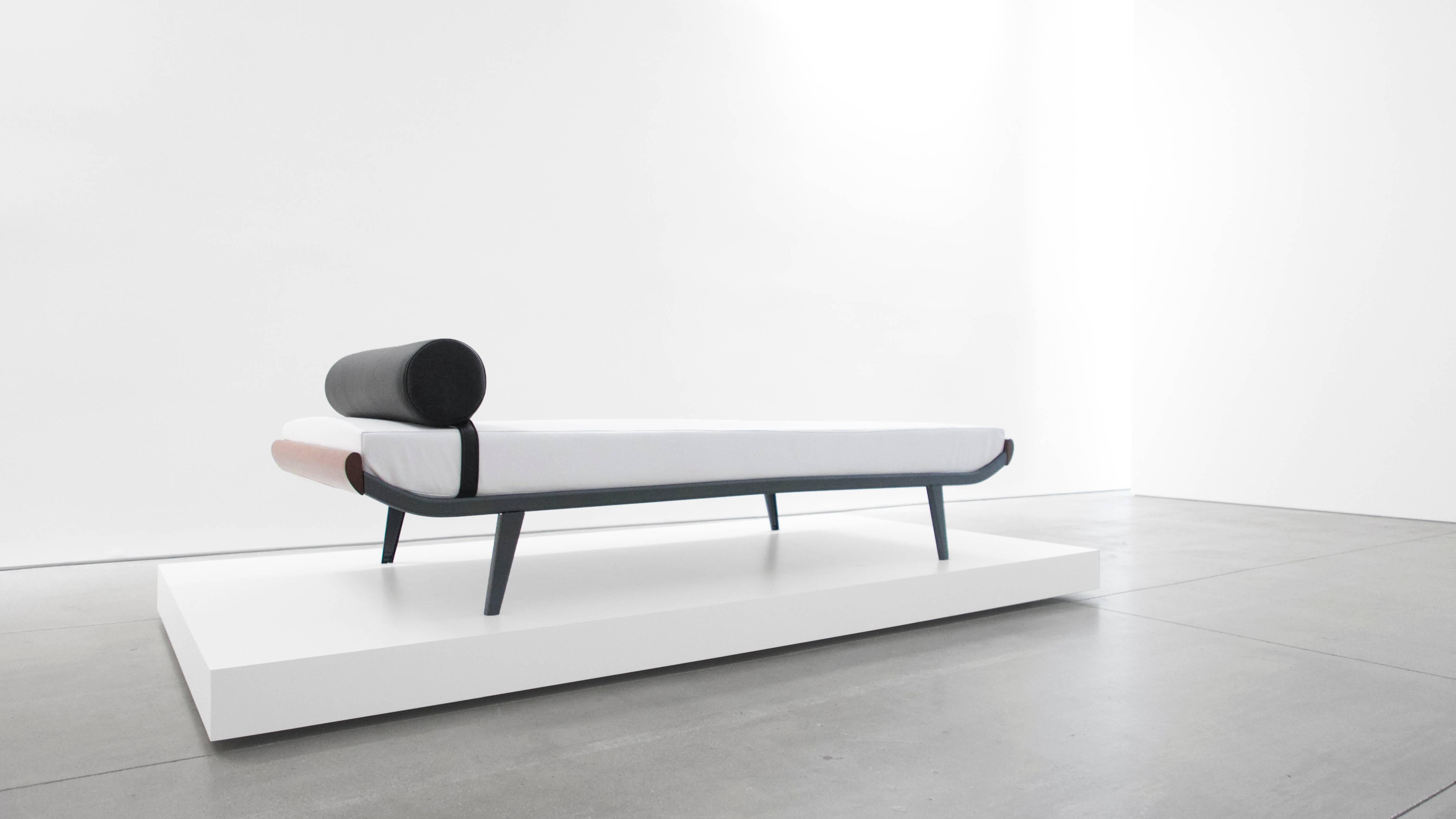 Mid-Century Modern A.R. Cordemeijer 'Cleopatra' Daybed for Auping