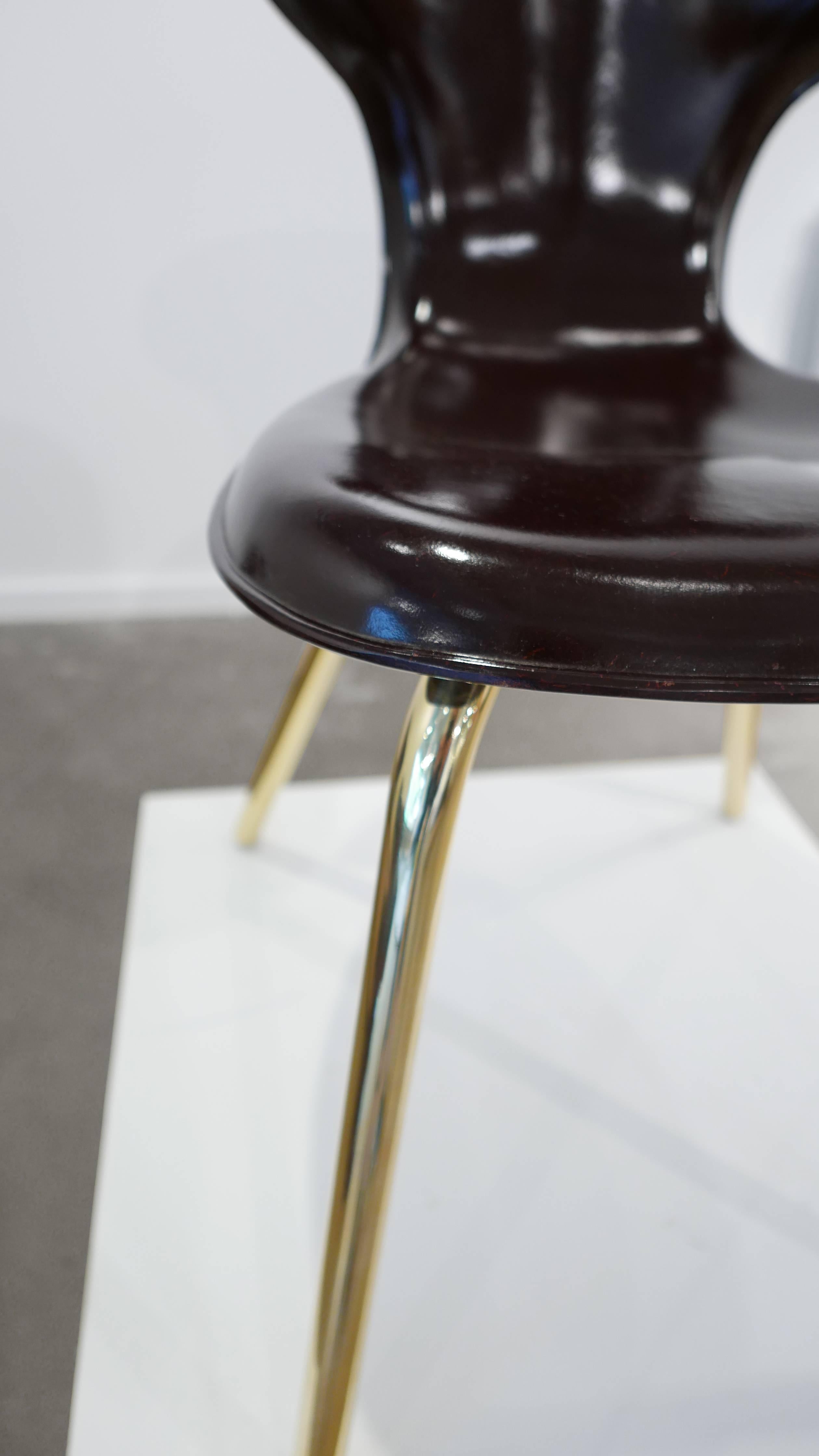 Egmont Arens Fiberglass Chair In Excellent Condition For Sale In LAGUNA BEACH, CA