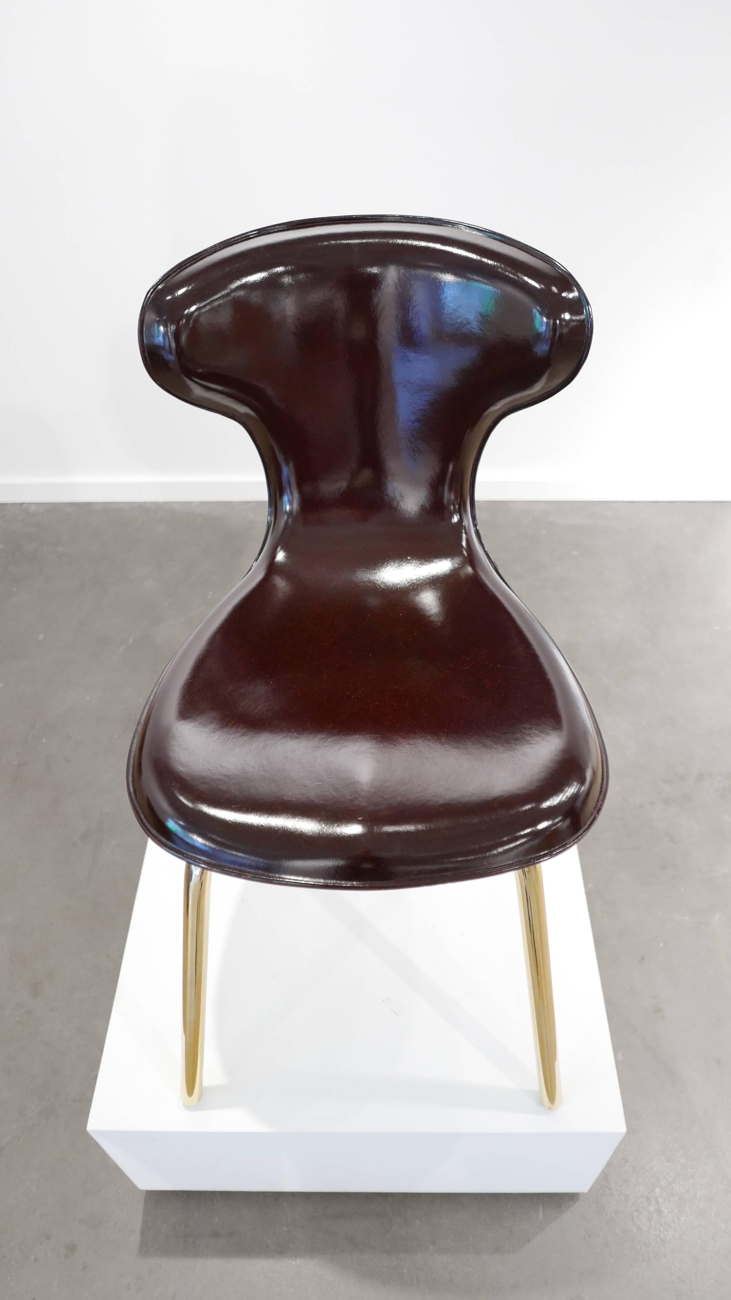 Rare biomorphic molded fiberglass chair designed by Egmont Arens 

Designer: Egmont Arens
Period/style: Mid-Century 
Country: US
Date: 1950s.