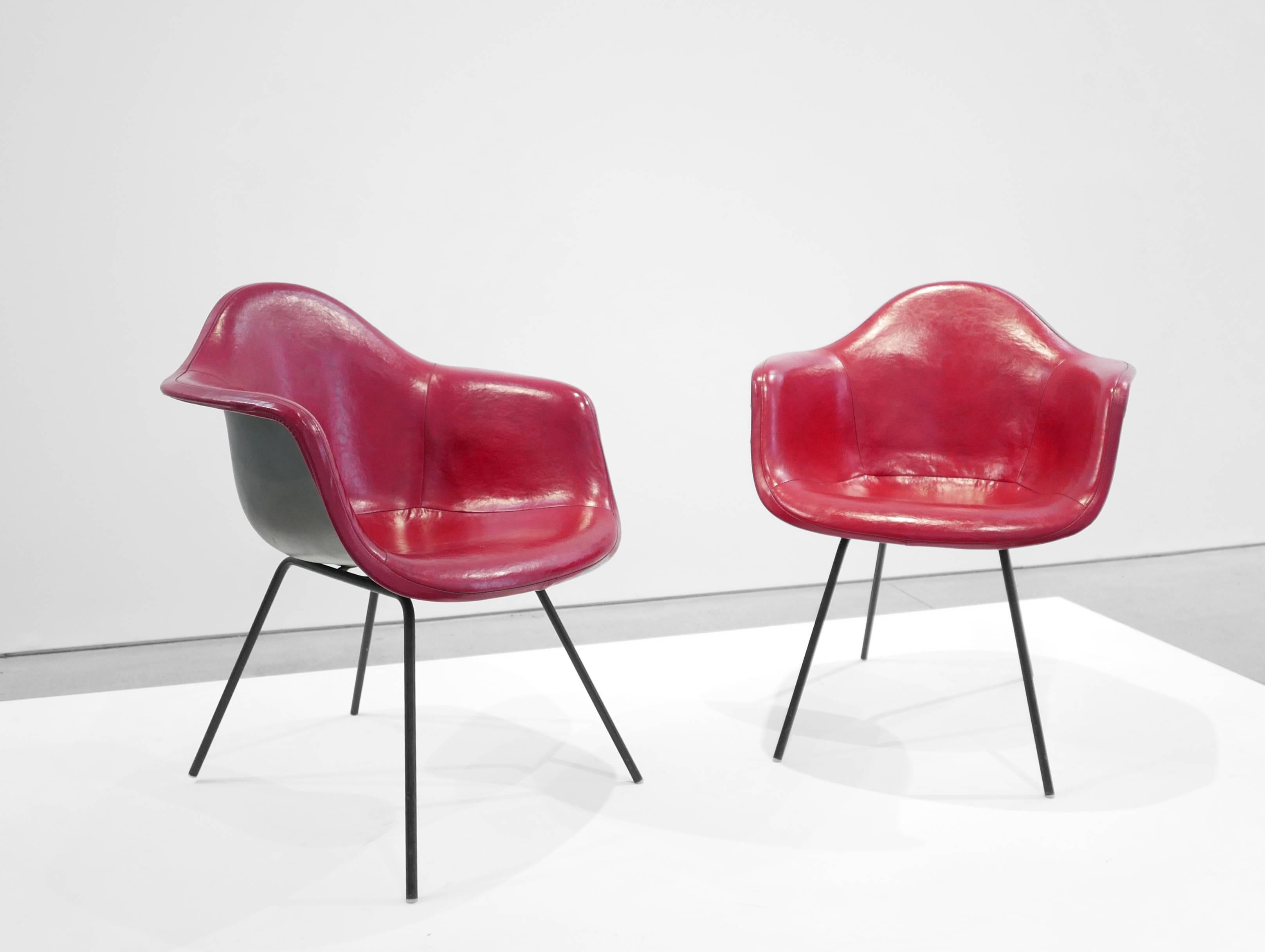 Mid-Century Modern Charles and Ray Eames Pair of 'DAX' Chairs For Sale