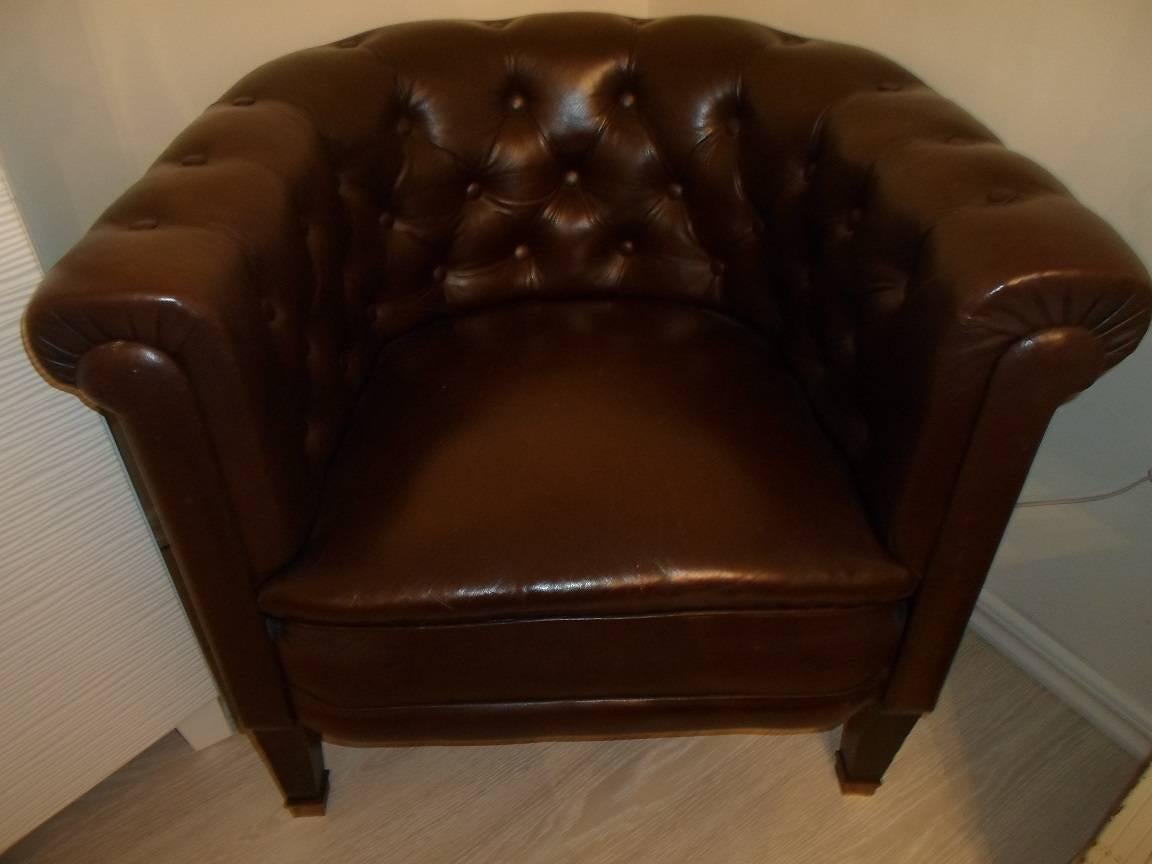 Antique Swedish Leather Chesterfield Sofa and Two Chairs For Sale 1
