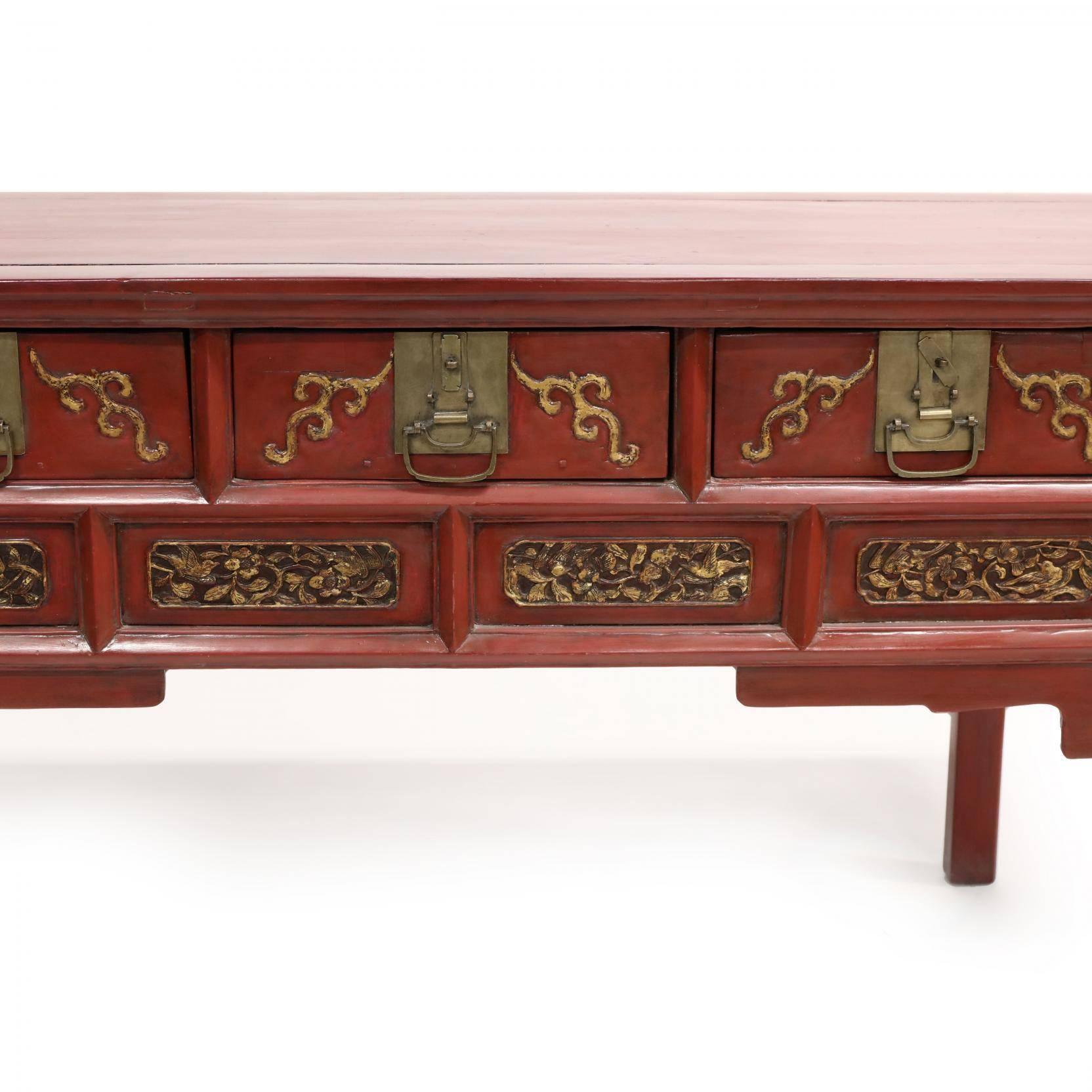 Chinese 19th Century Decorated Alter Table For Sale 1