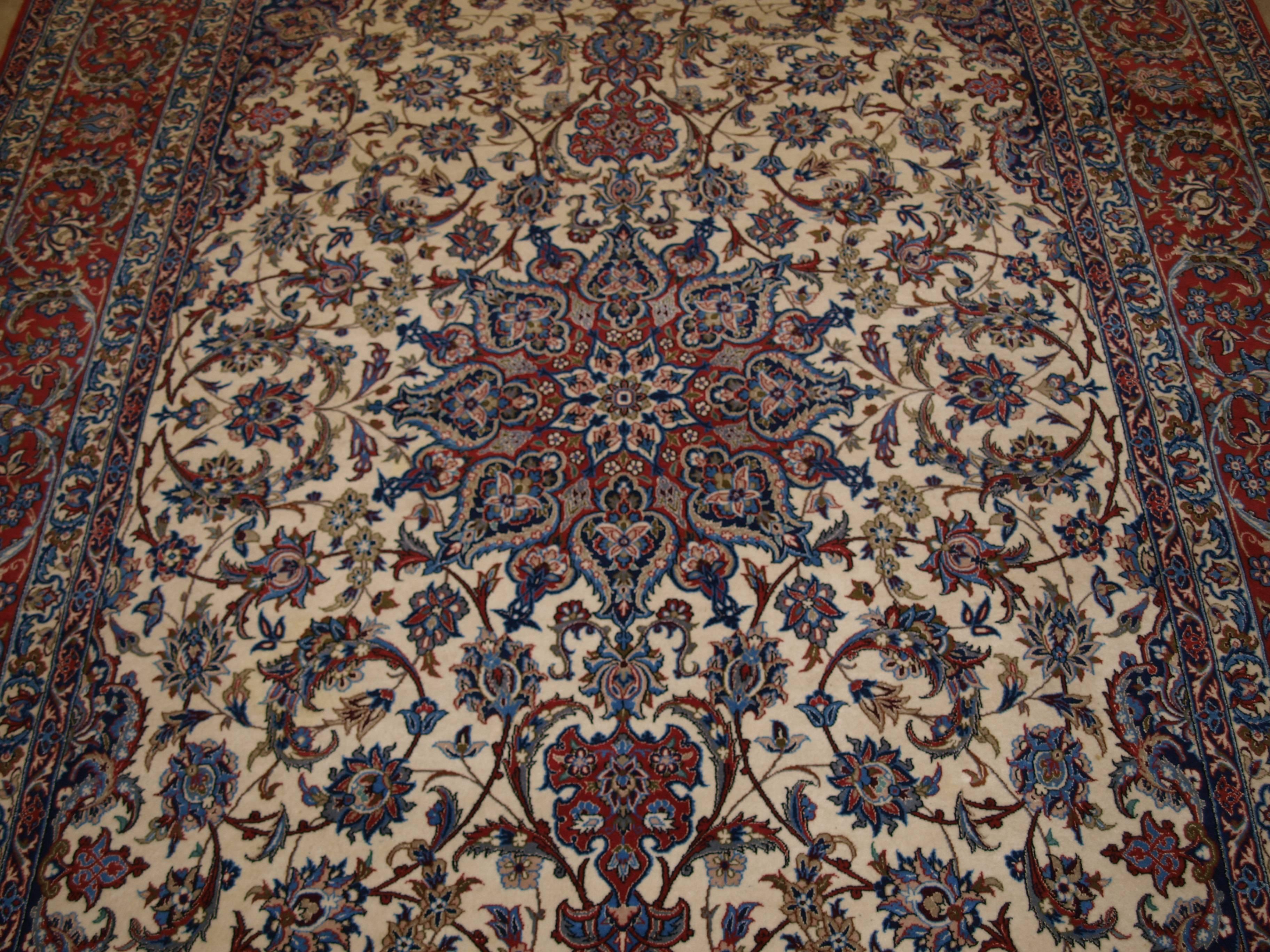 20th Century Old Persian Isfahan Carpet, Wool and Silk on a Very Fine Silk Foundation For Sale