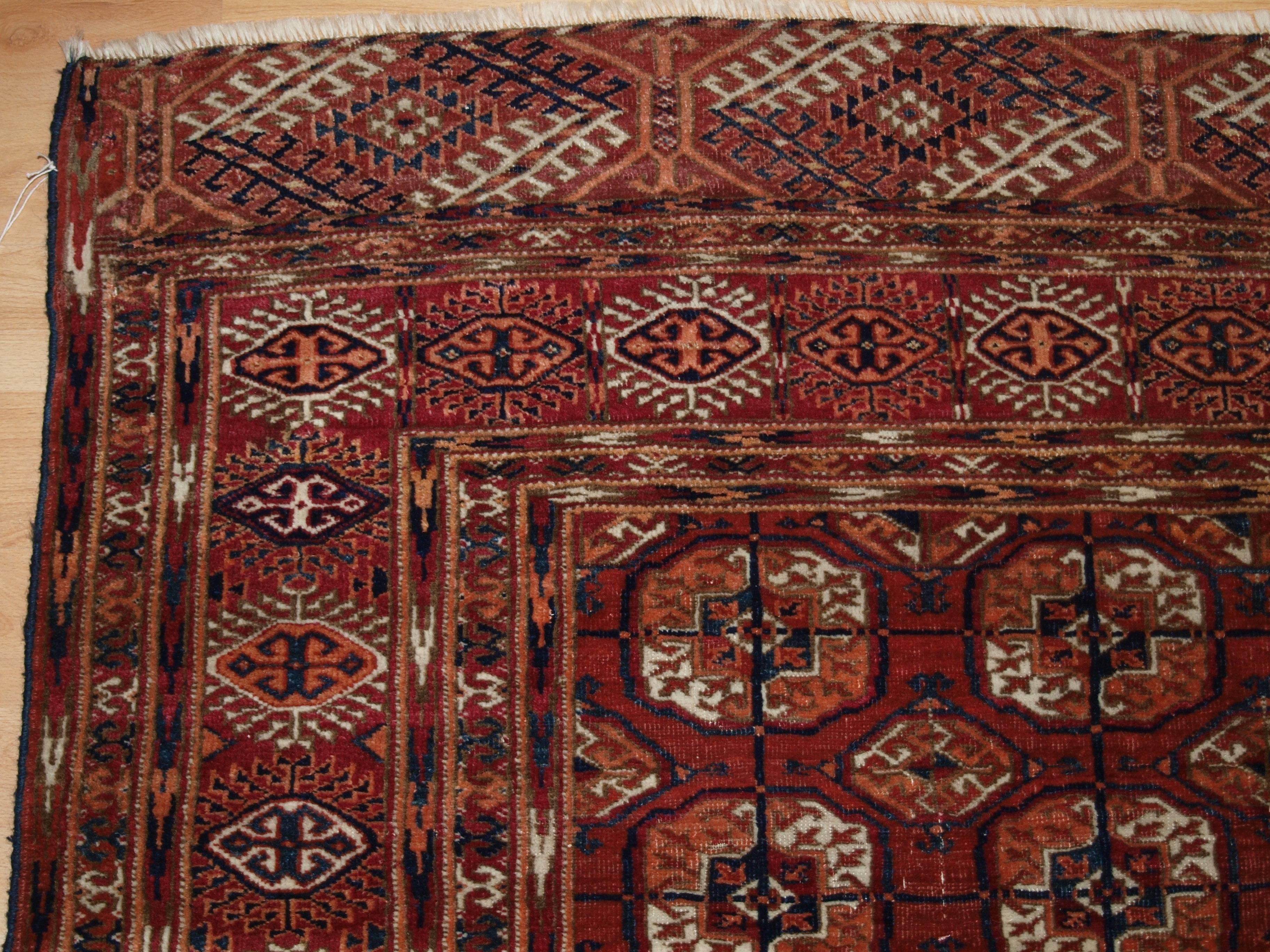 Wool Antique Tekke Turkmen Rug of Excellent Design and Color For Sale