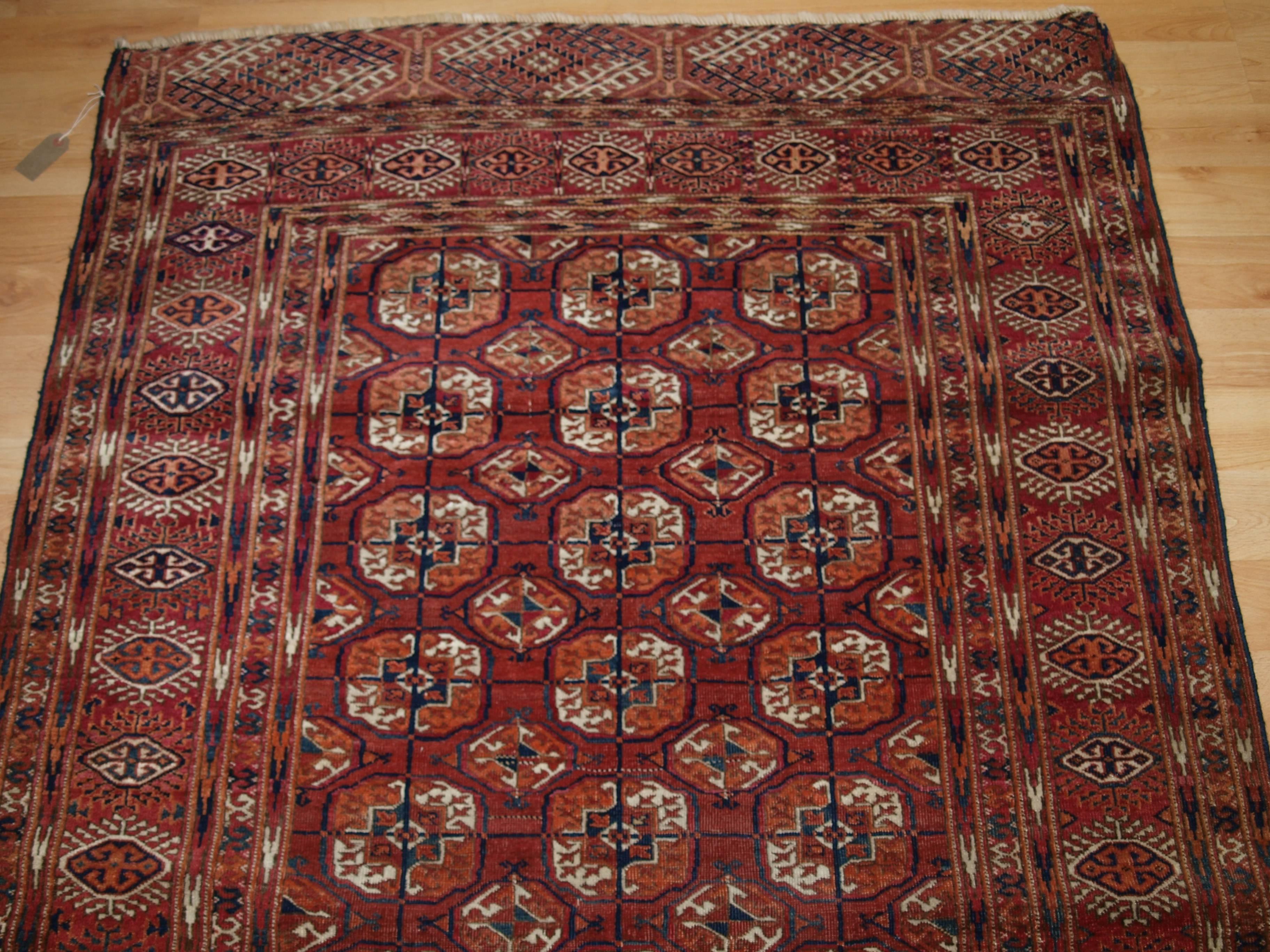 19th Century Antique Tekke Turkmen Rug of Excellent Design and Color For Sale