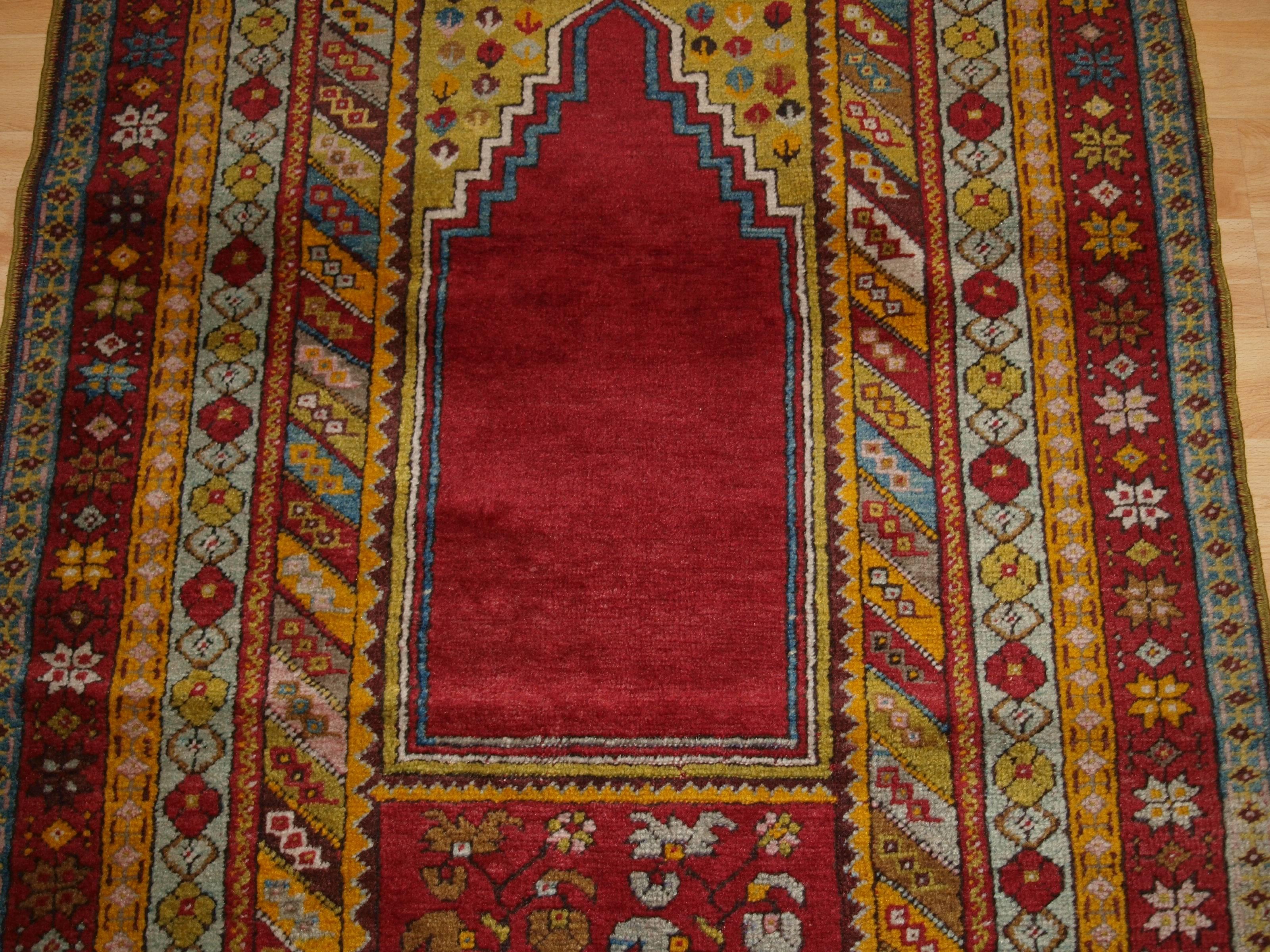 Wool Antique Anatolian Kirsehir Village Prayer Rug of Traditional Design For Sale
