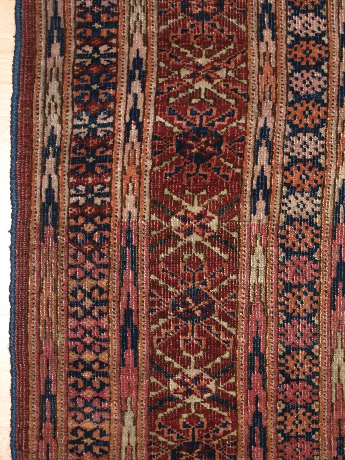 Antique Tekke Turkmen Rug of Fine Weave and Small Square Size, circa 1900 For Sale 3