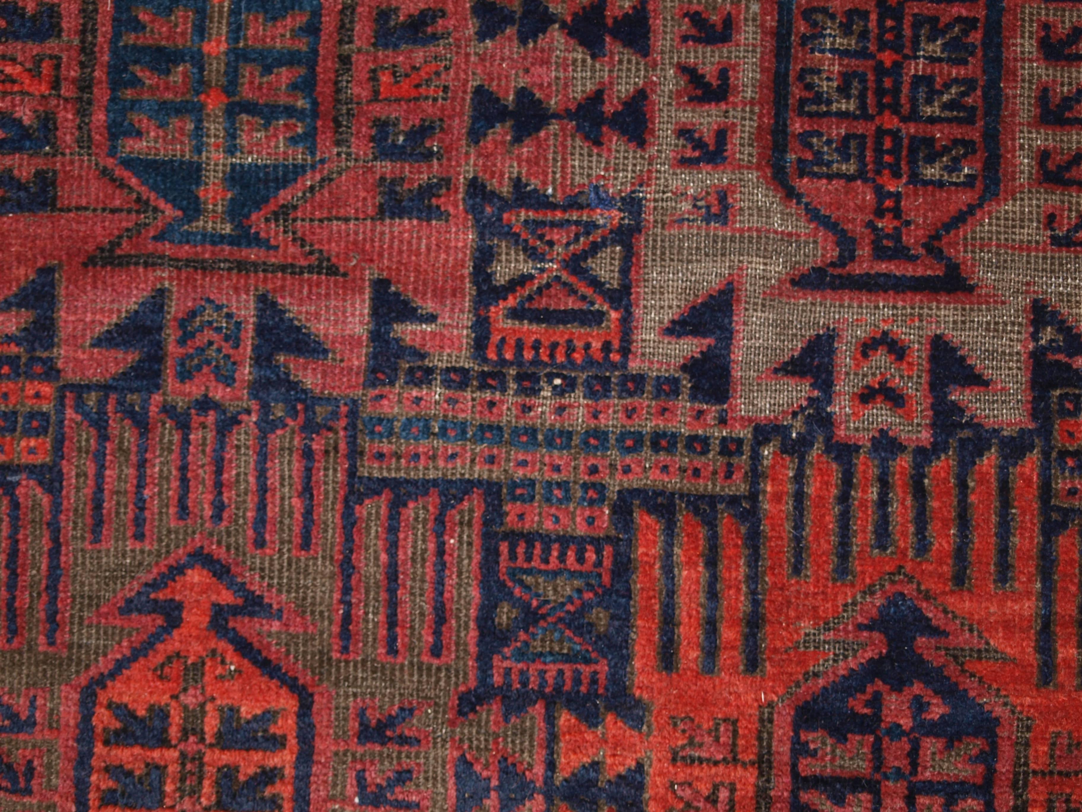 Antique Timuri Baluch Main Carpet with Classic Afghan Timuri Design, circa 1900 For Sale 4