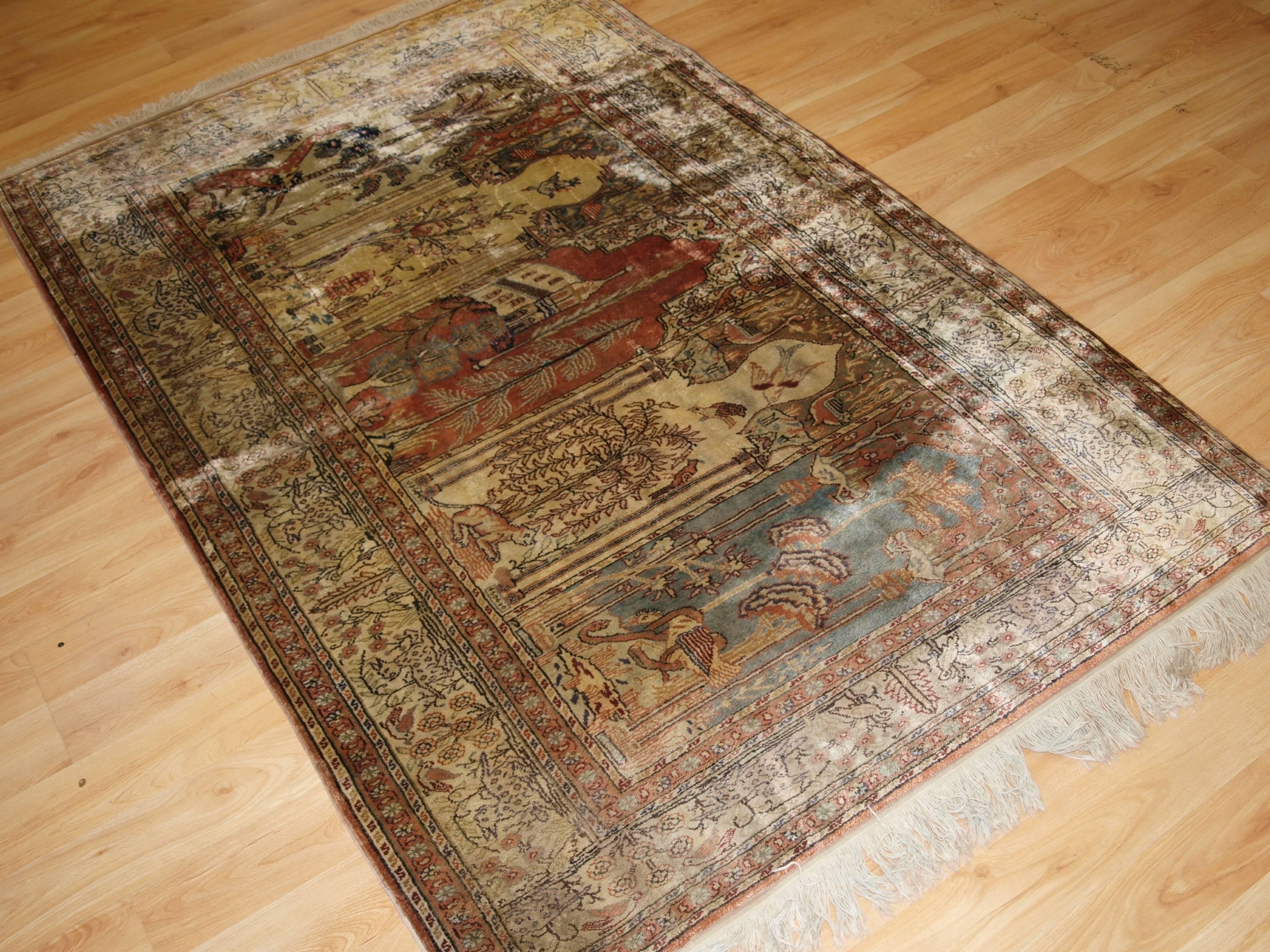 Old Turkish Kayseri 'Art Silk' rug, prayer SAF design, birds and animals, circa 1920.
Size: 5ft 11in x 3ft 11in (180 x 120cm).

Antique Anatolian Kayseri 'art silk' saf prayer rug, beautifully drawn with prayer niches containing trees, birds and