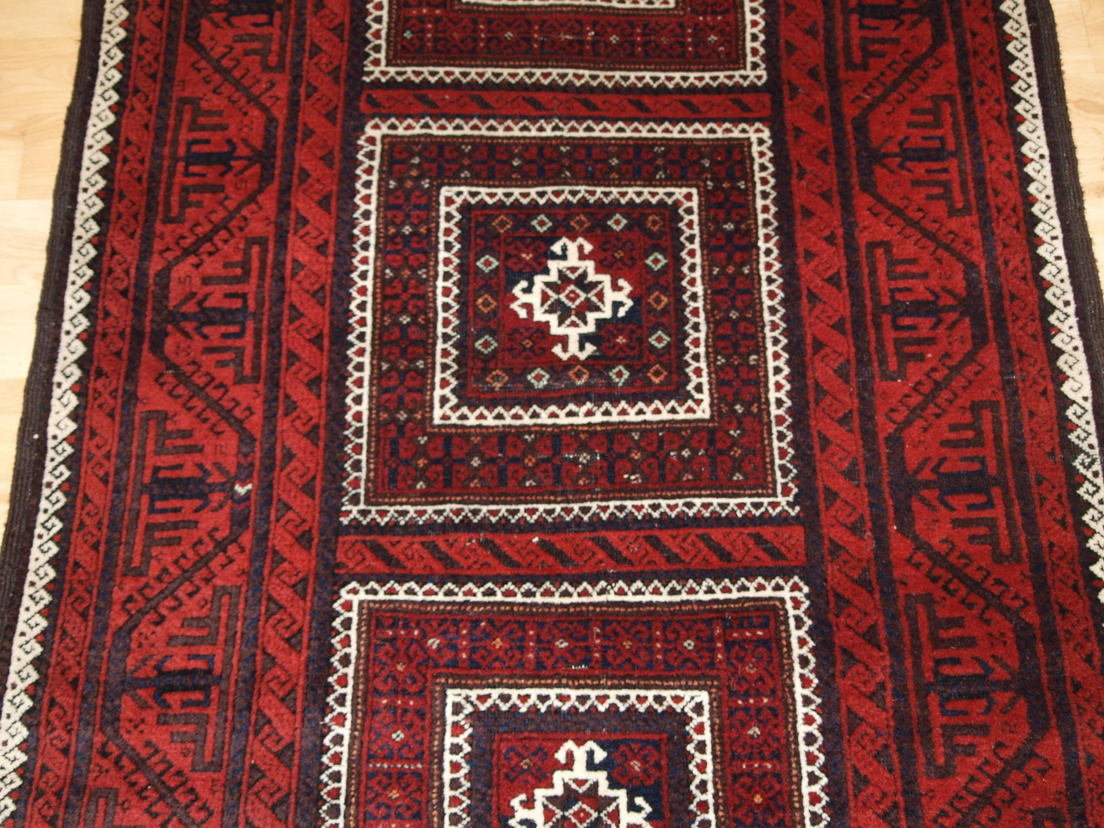 Antique Baluch Rug with Unusual Three Compartment Design, circa 1900 In Excellent Condition For Sale In Moreton-in-Marsh, GB